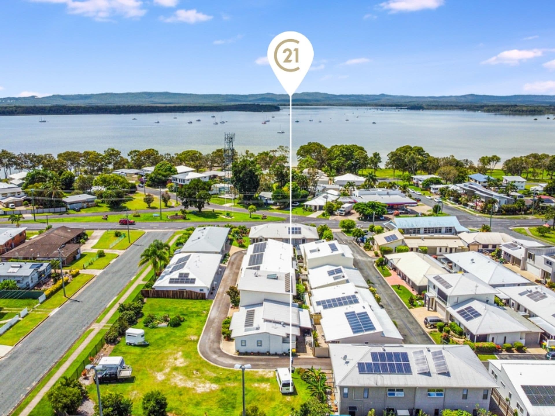 15/20 Gympie Road, Tin Can Bay, QLD, 4580, Tin Can Bay - Thumbnail 2