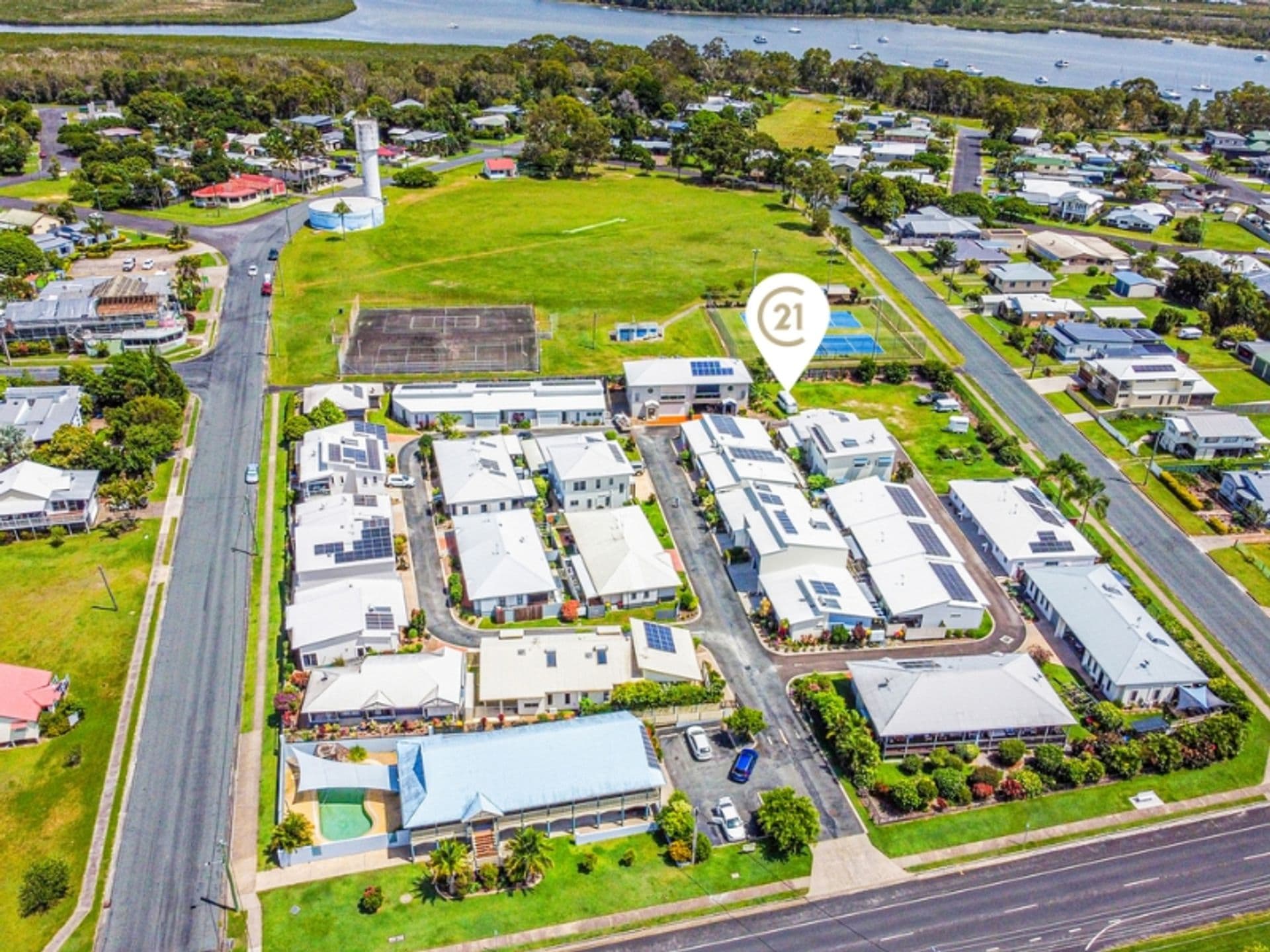 15/20 Gympie Road, Tin Can Bay, QLD, 4580, Tin Can Bay - Thumbnail 3