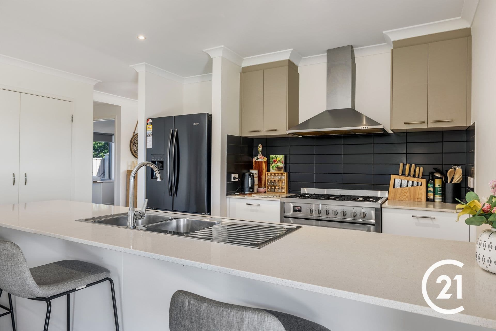 19 Magnolia Drive, Echuca, VIC, 3564, Echuca - Thumbnail 4