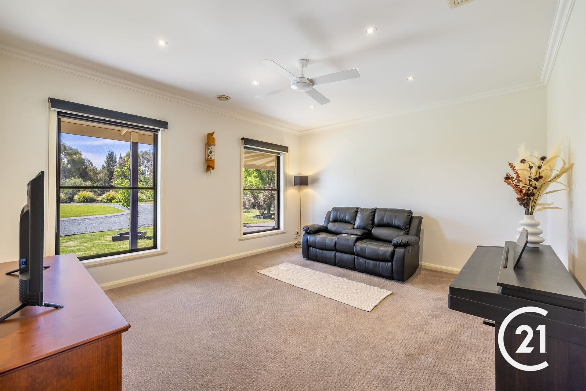 47 Chelsworth Drive, Echuca, VIC, 3564, Echuca - Thumbnail 4