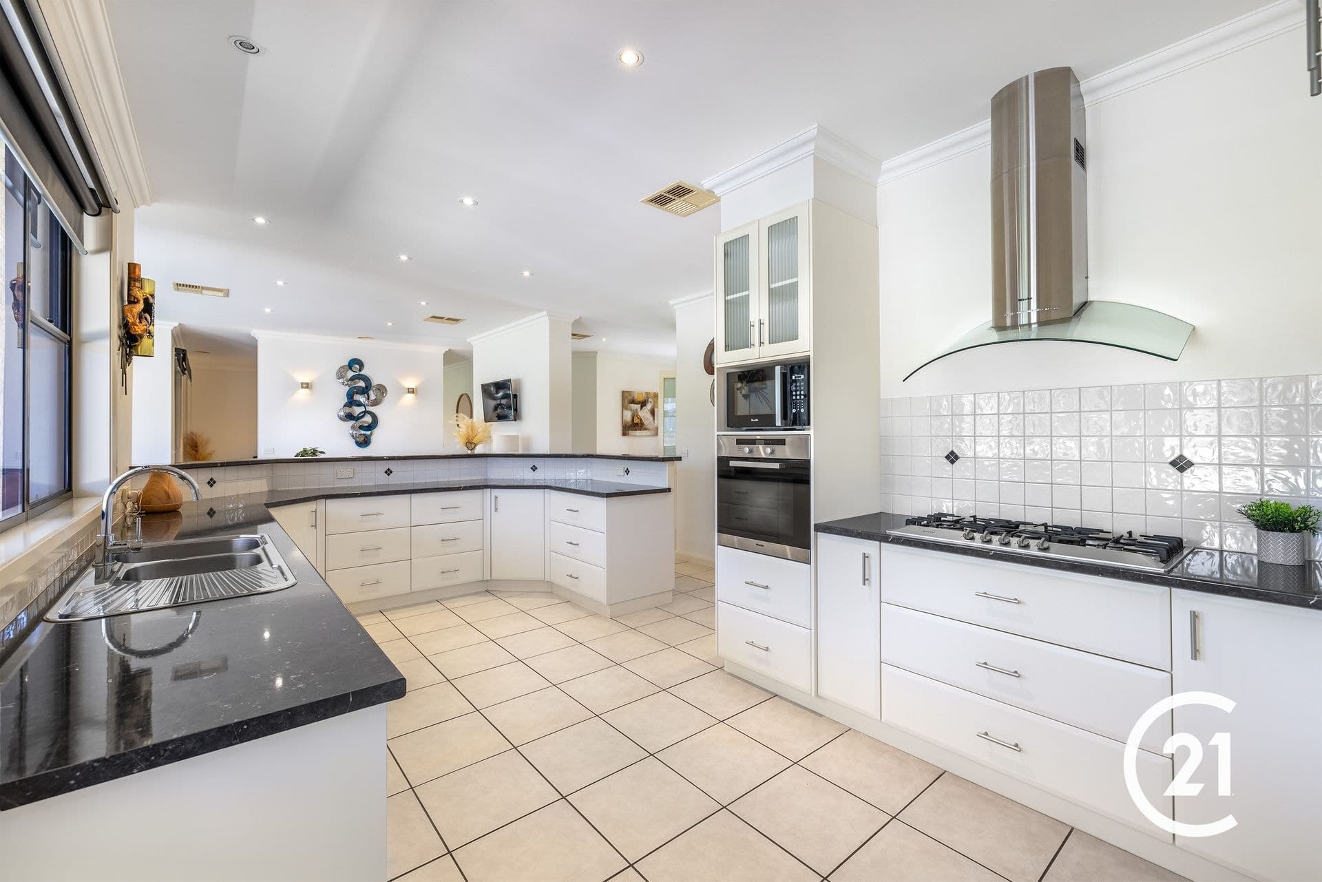47 Chelsworth Drive, Echuca, VIC, 3564, Echuca - Thumbnail 5