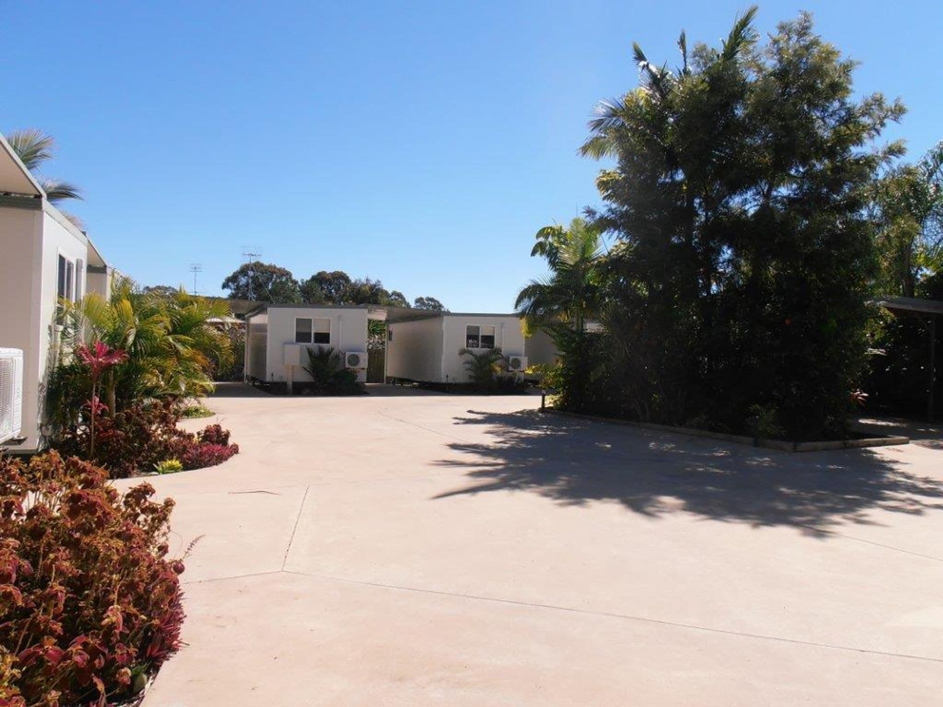 10-12 Mason Street, Tin Can Bay, QLD, 4580, Tin Can Bay - Thumbnail 2