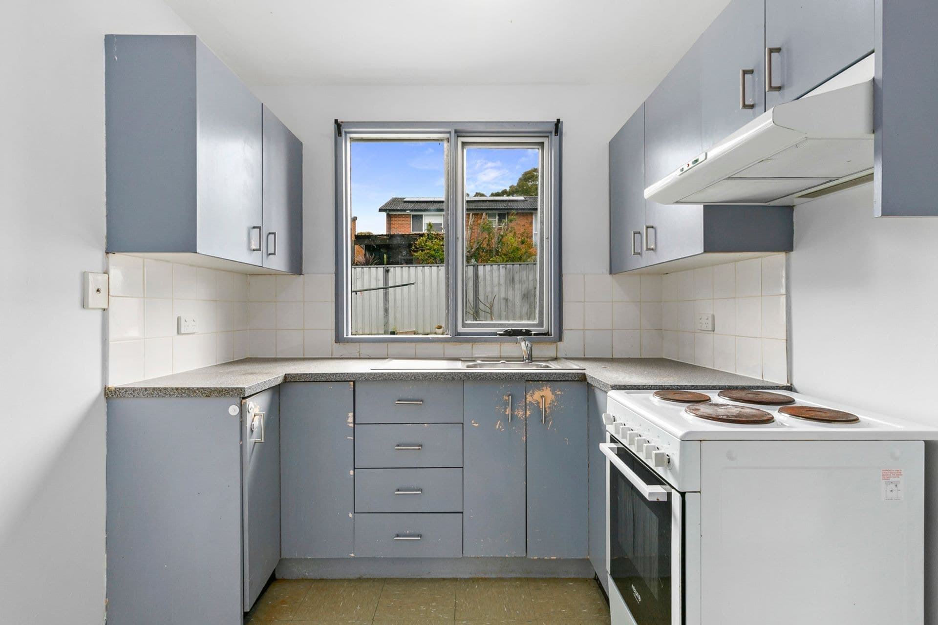 6 Oldfield Place, Menai, NSW, 2234, Menai - Thumbnail 2
