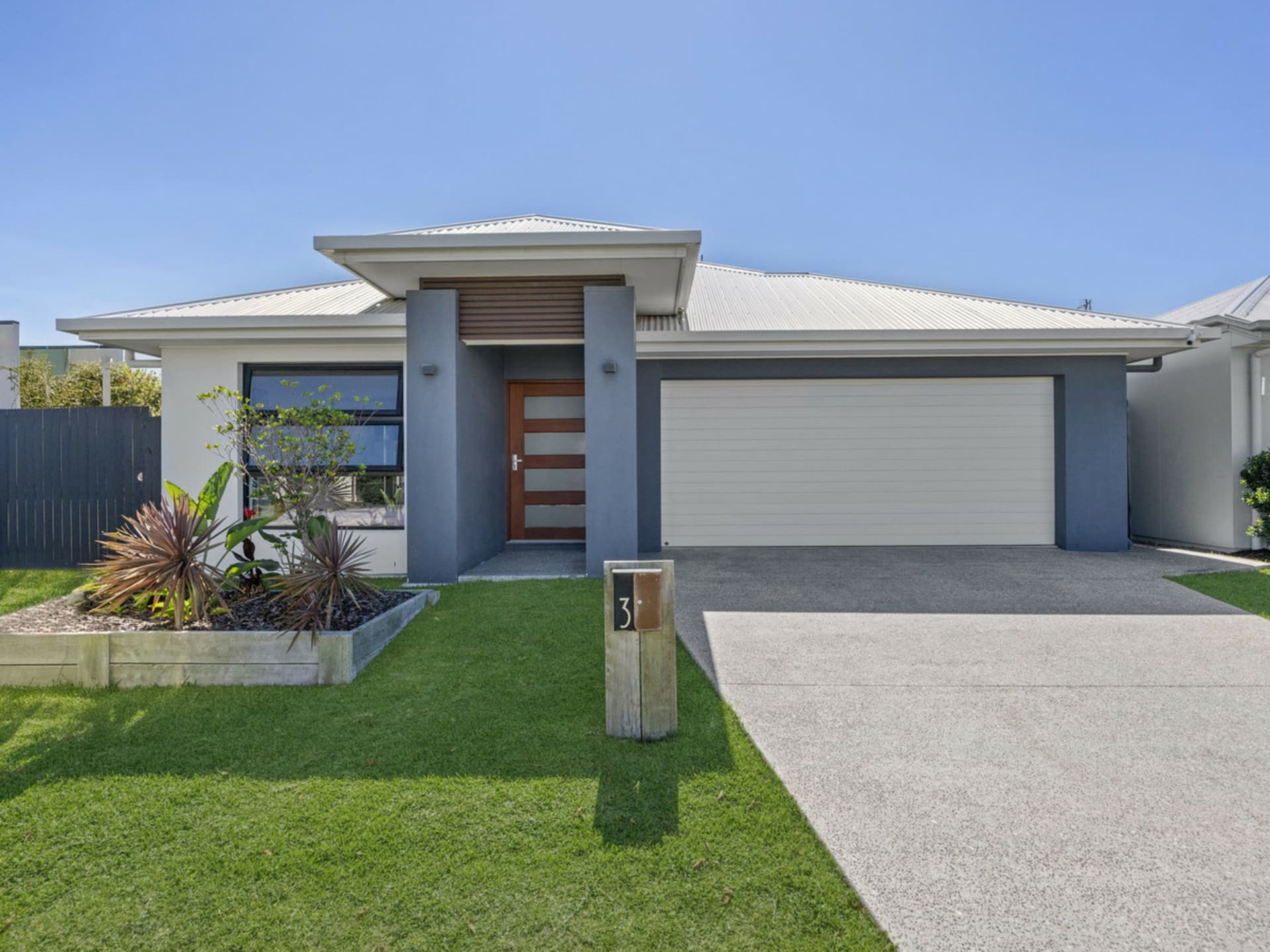 3 Bradley Crescent, Nirimba, Nirimba - Image 1