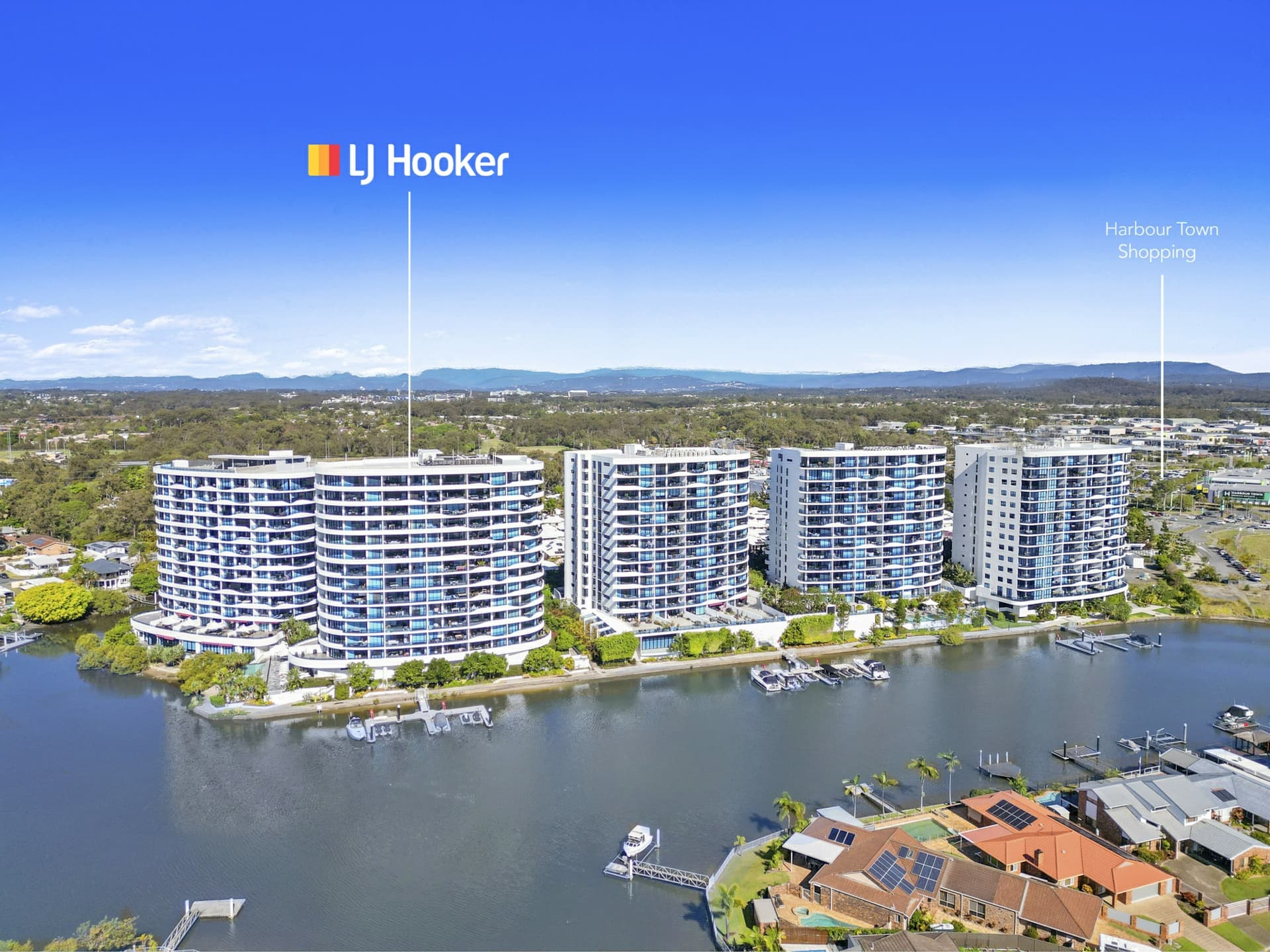 11301/5 Harbour Side Court, Biggera Waters, Biggera Waters - Thumbnail 2