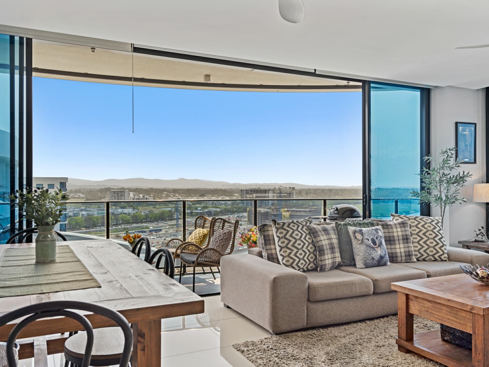 11301/5 Harbour Side Court, Biggera Waters, Biggera Waters - Thumbnail 7