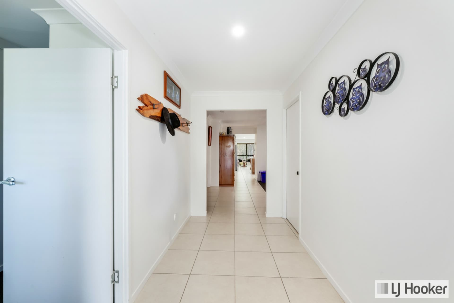 21 Regency Road, Moore Park Beach, Moore Park Beach - Thumbnail 7