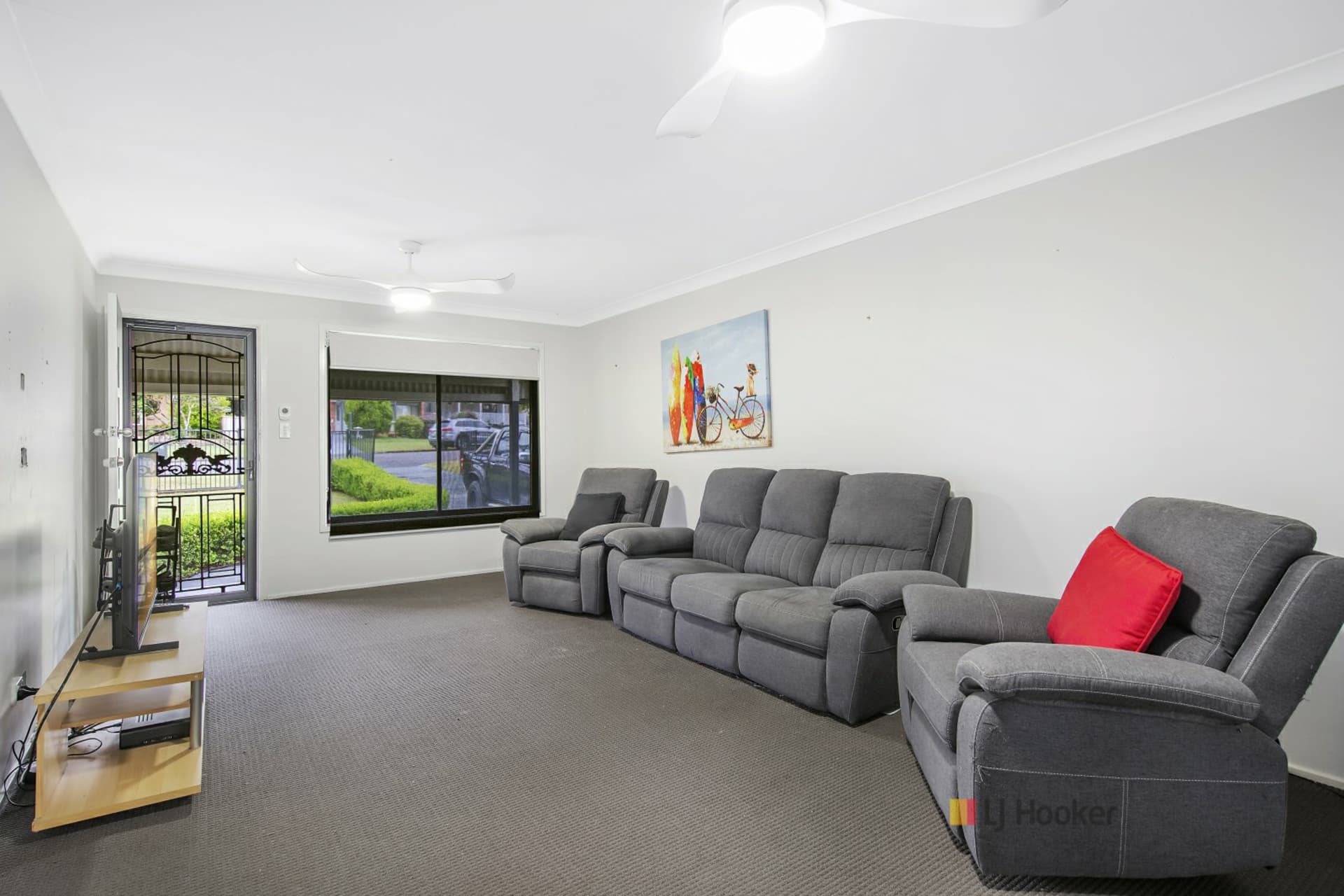 37 Moola Road, Buff Point, Buff Point - Thumbnail 2