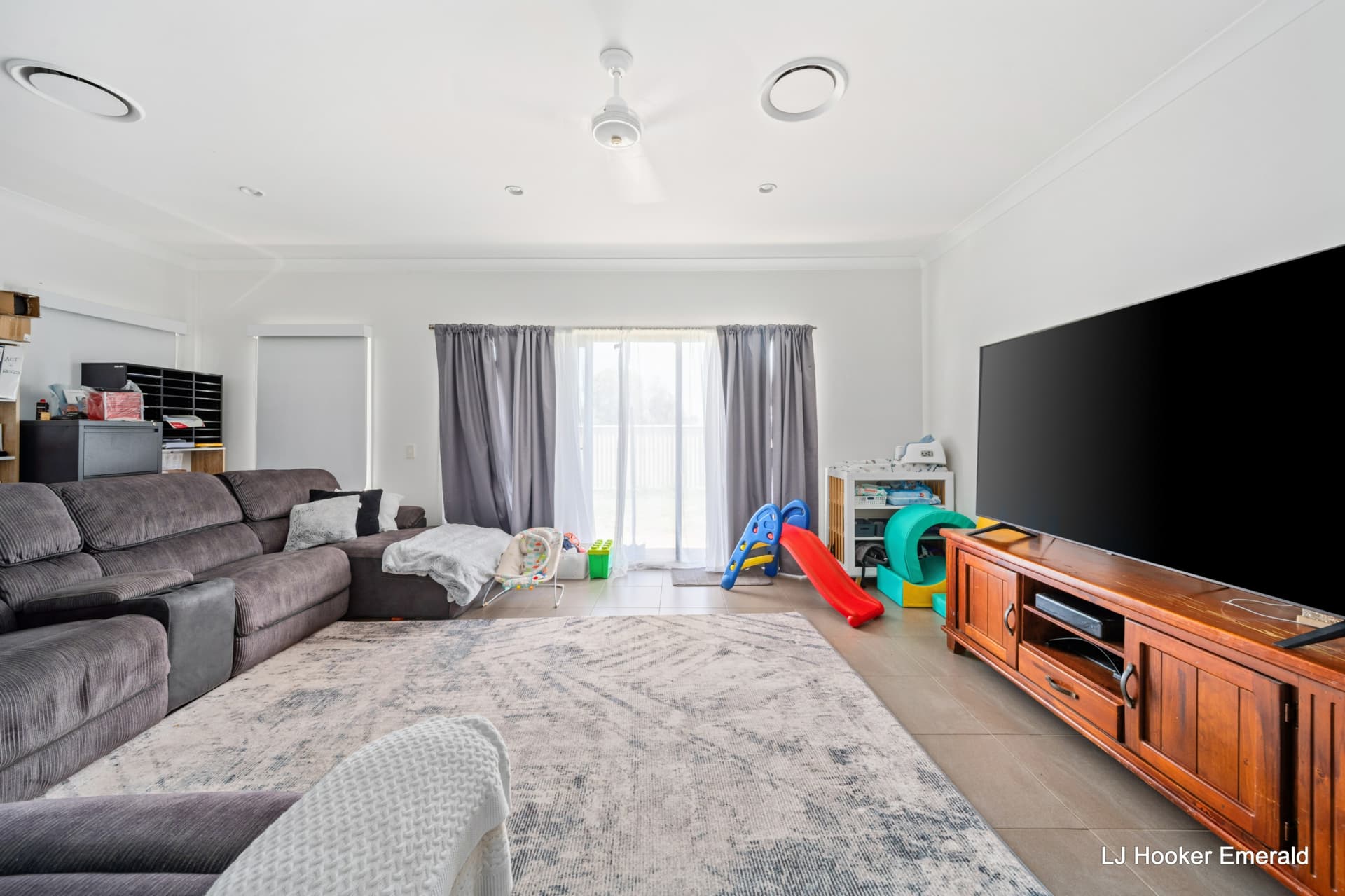 83 Canterbury Road, Emerald, Emerald - Thumbnail 8