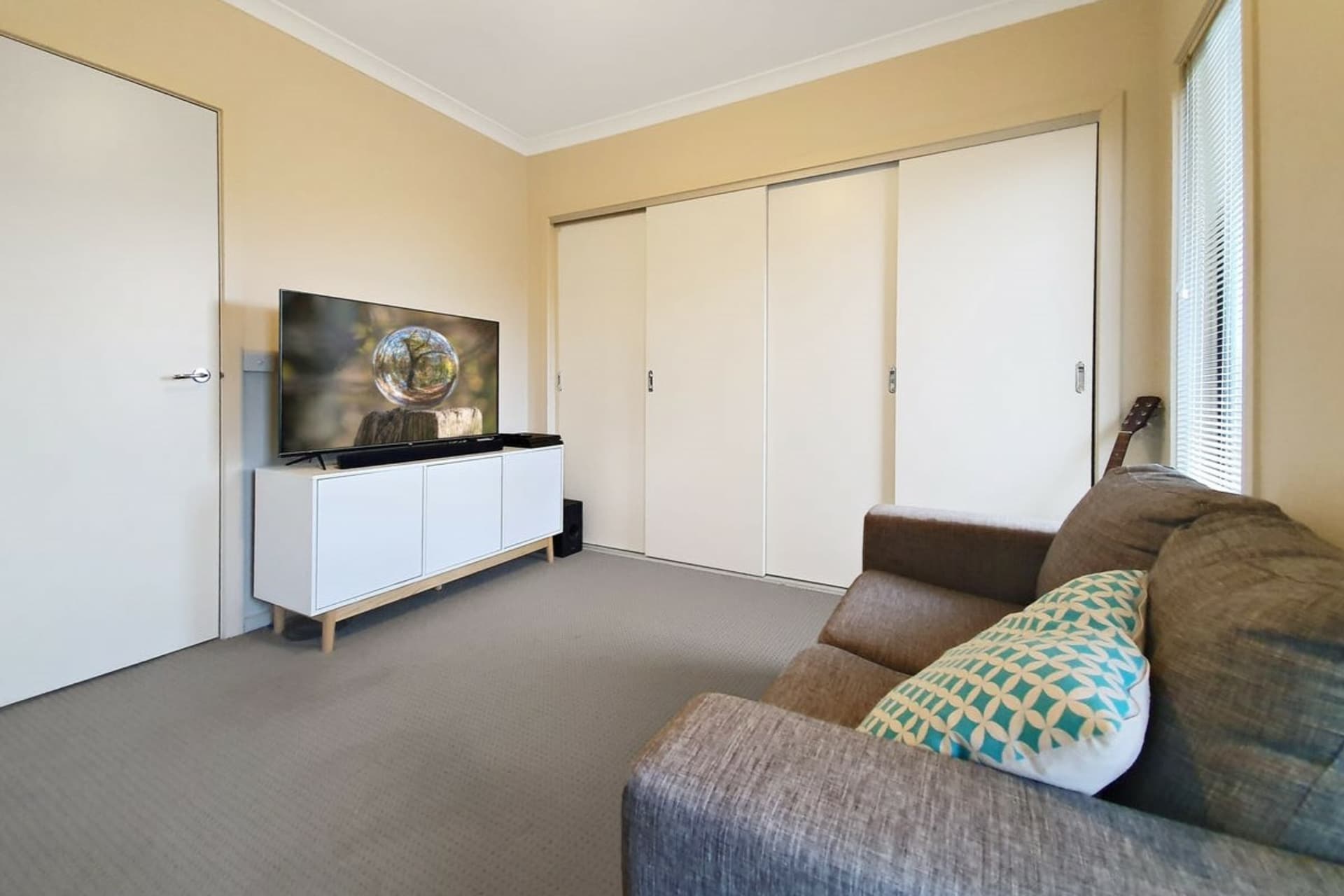 4/10 Siracusa Avenue, Point Cook, Point Cook - Thumbnail 4