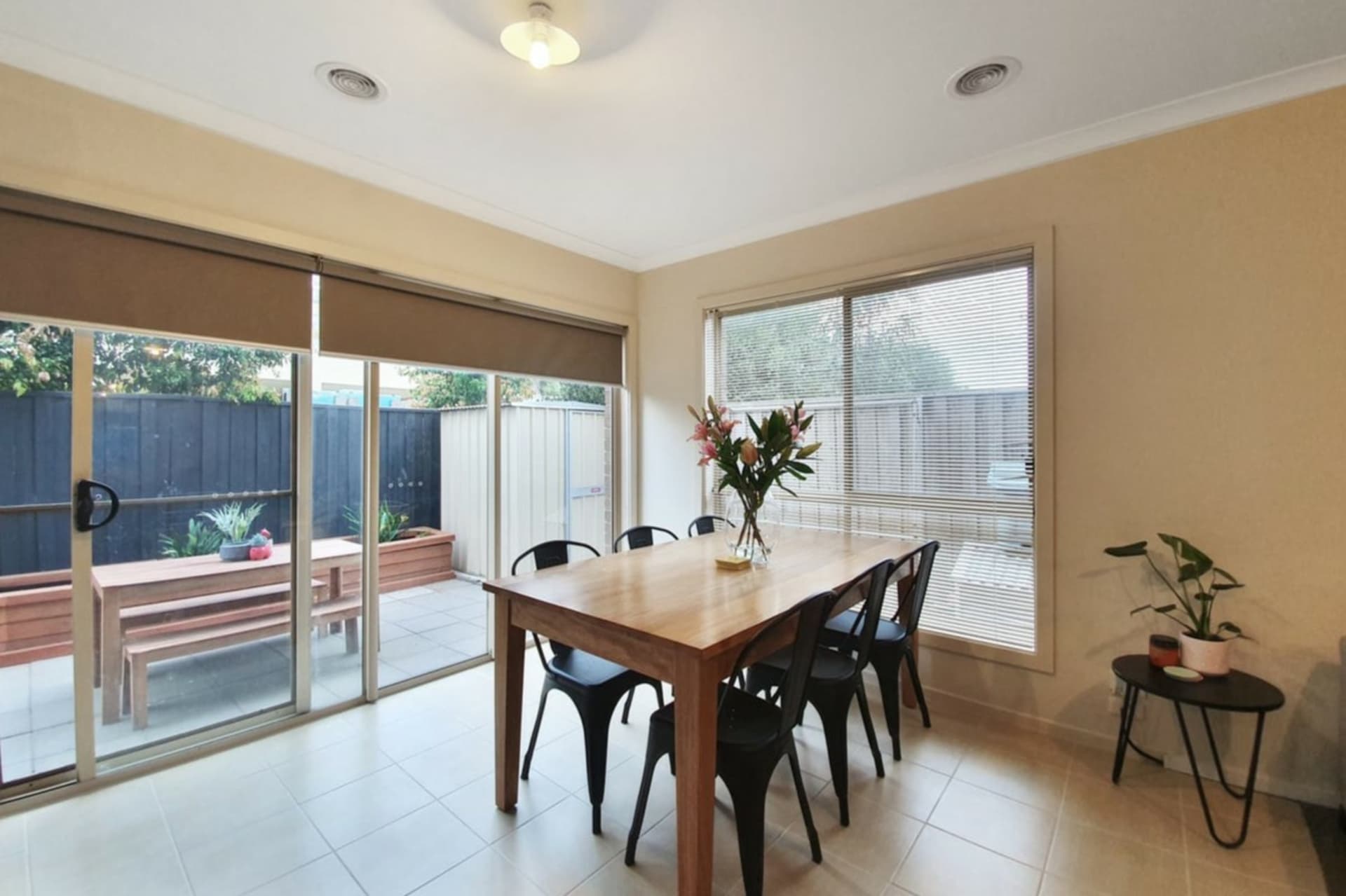 4/10 Siracusa Avenue, Point Cook, Point Cook - Thumbnail 6