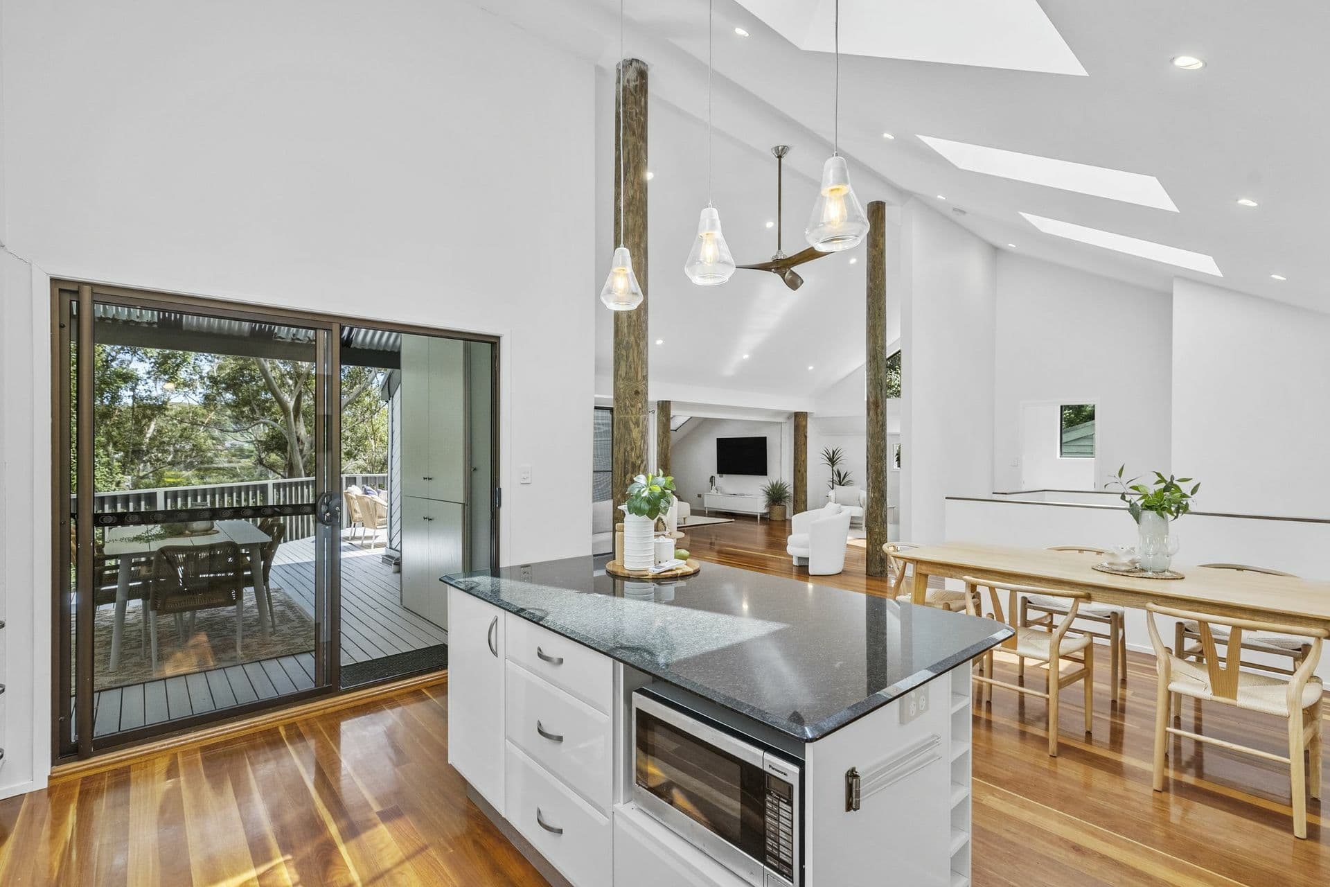 7 Surf Rider Avenue, North Avoca, North Avoca - Thumbnail 3