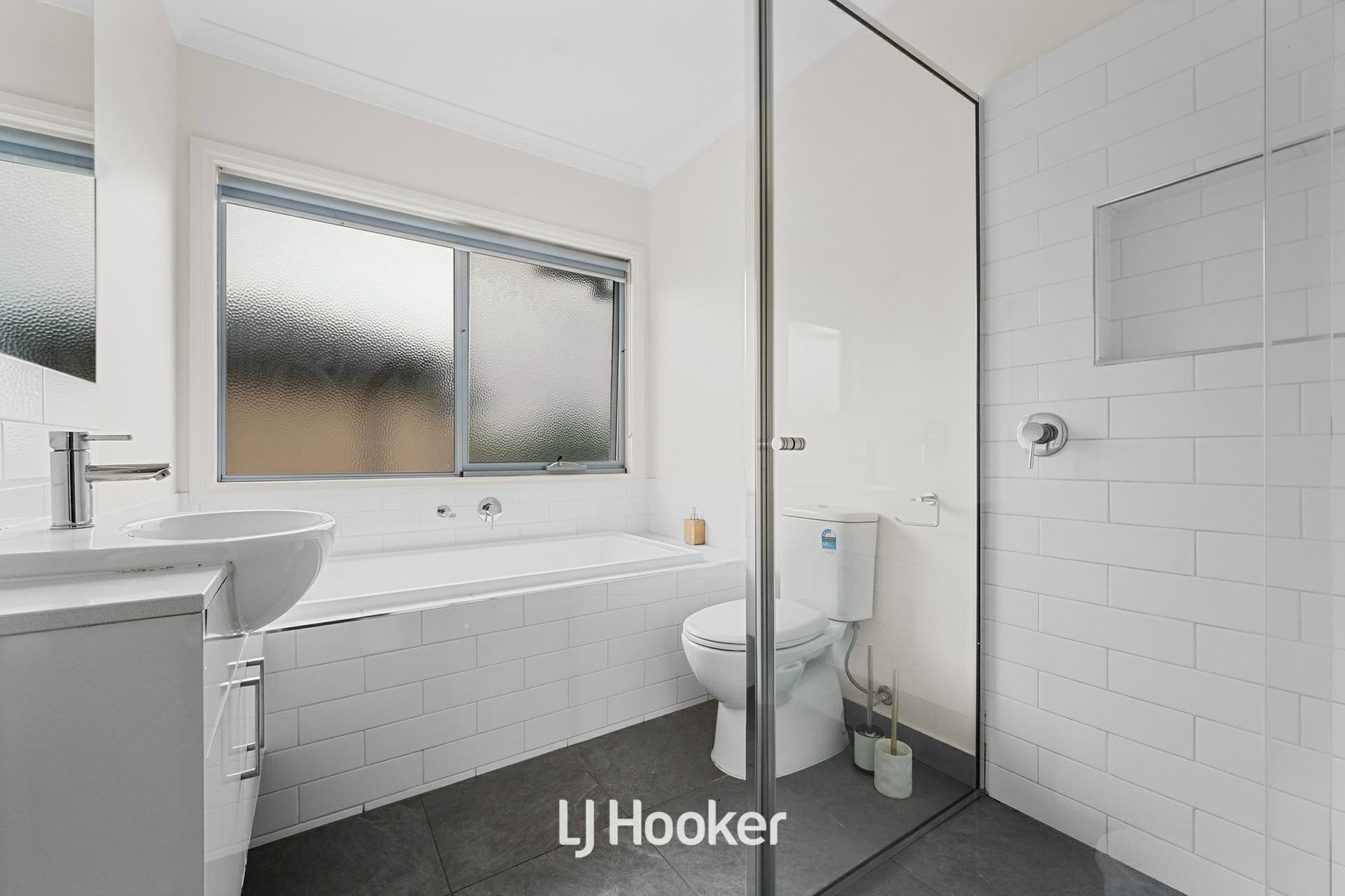 4 /29 Burrows Avenue, Dandenong, Dandenong - Thumbnail 8