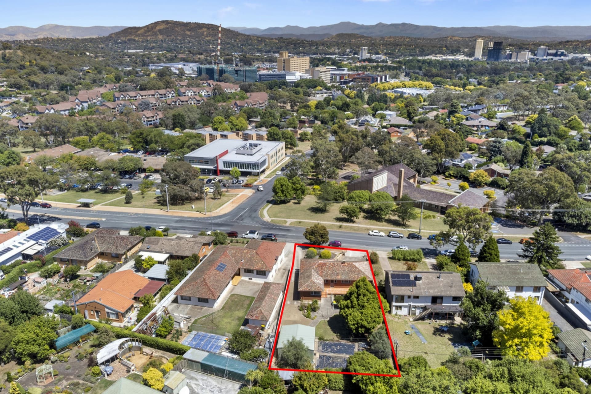 51 Gilmore Crescent, Garran, Garran - Thumbnail 5