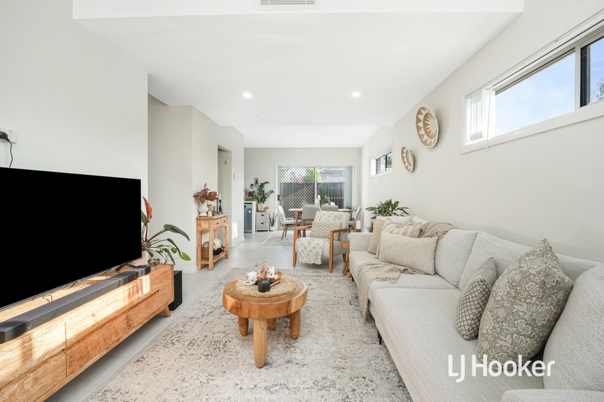 2 Blackmore Glade, Quakers Hill, Quakers Hill - Thumbnail 3