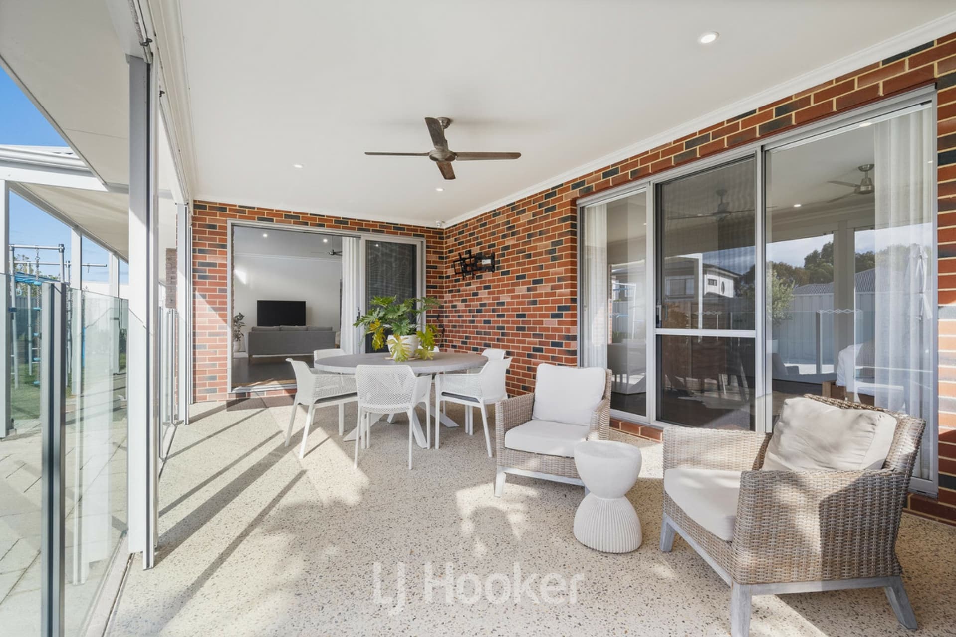 25 Cherry Hills Circle, Dunsborough, Dunsborough - Thumbnail 4