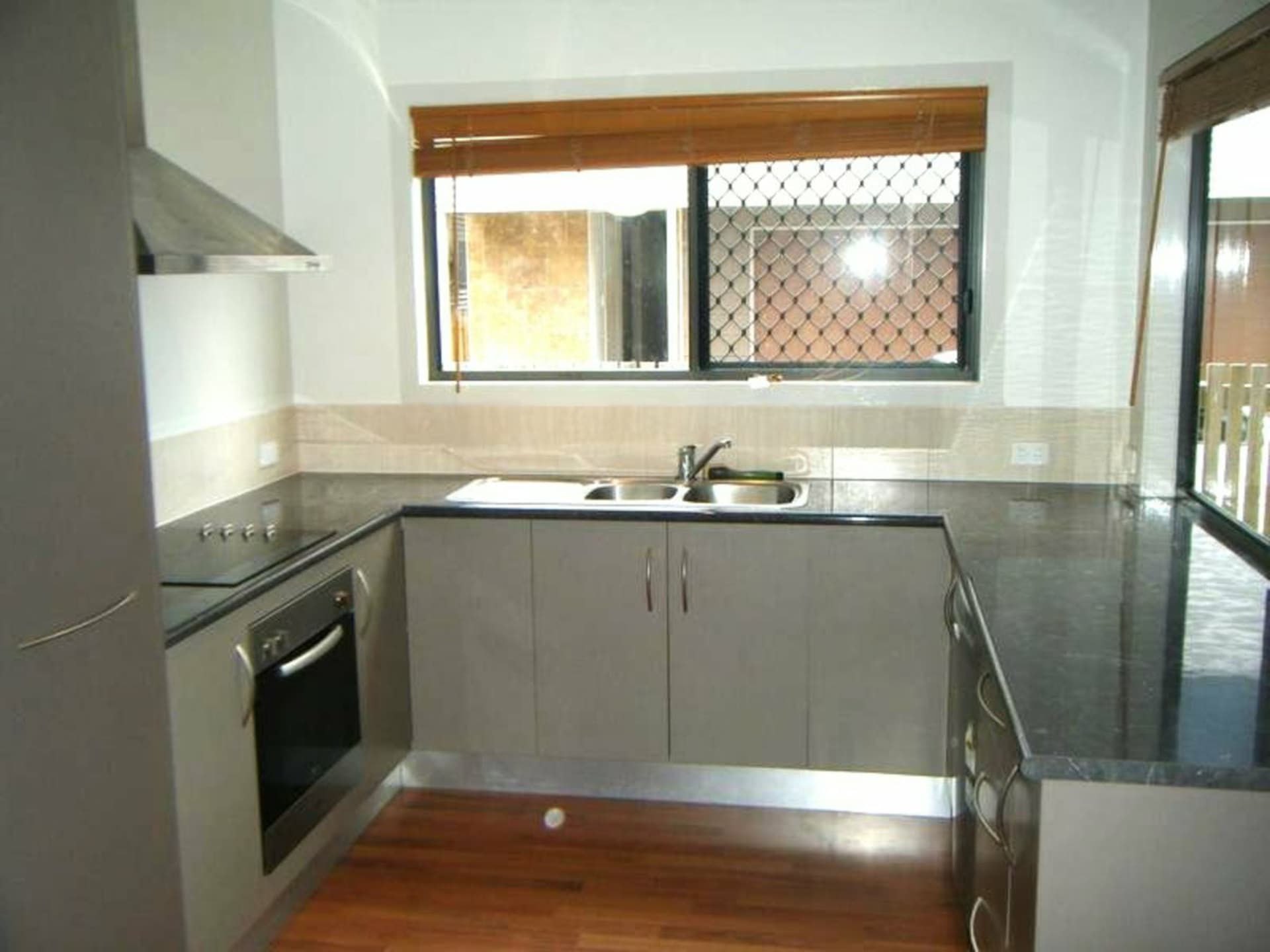 Unit 2/32 St Kilda Street, Bowen, Bowen - Thumbnail 6