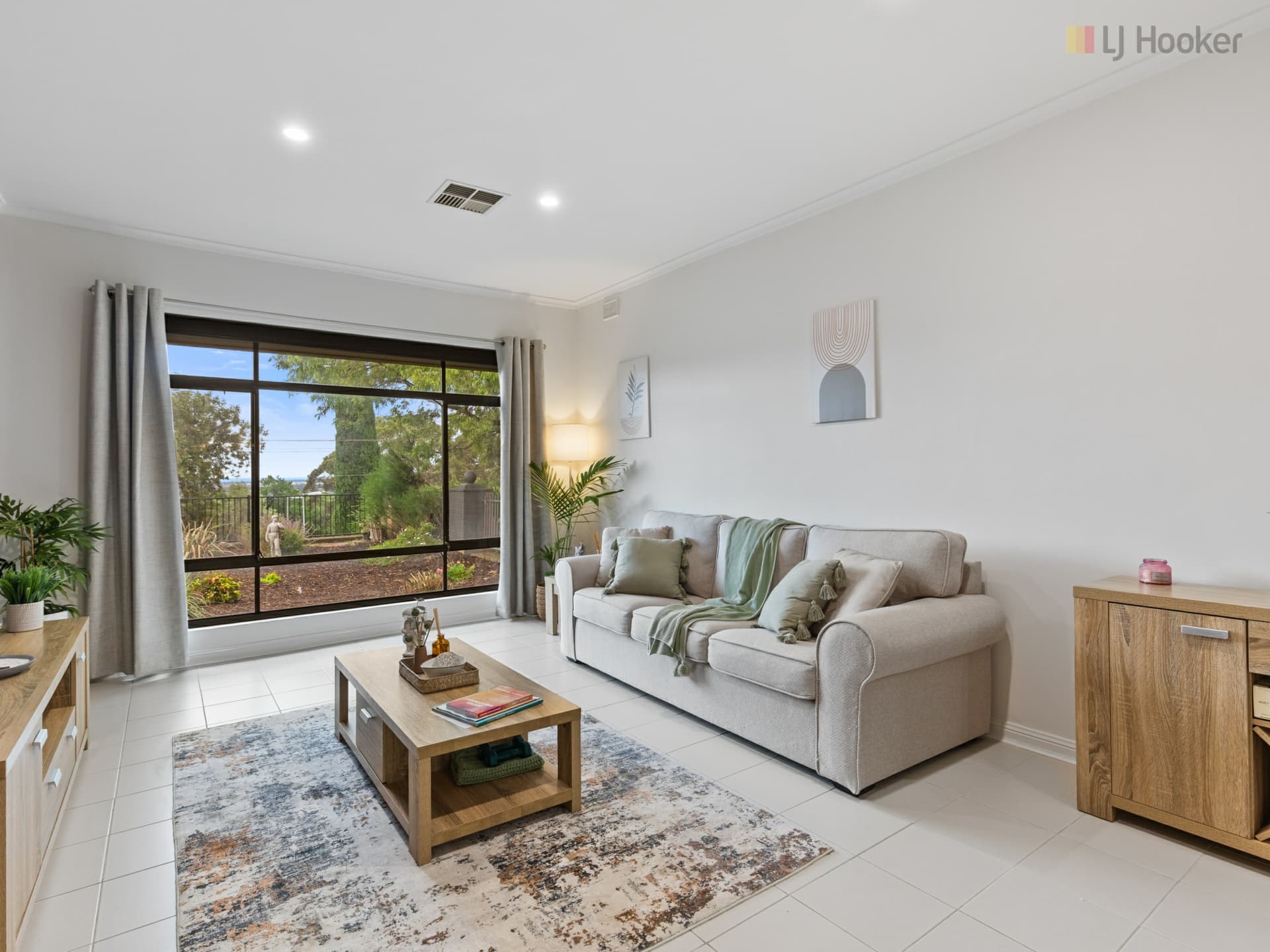 19 Beagle Terrace, Lynton, Lynton - Thumbnail 4