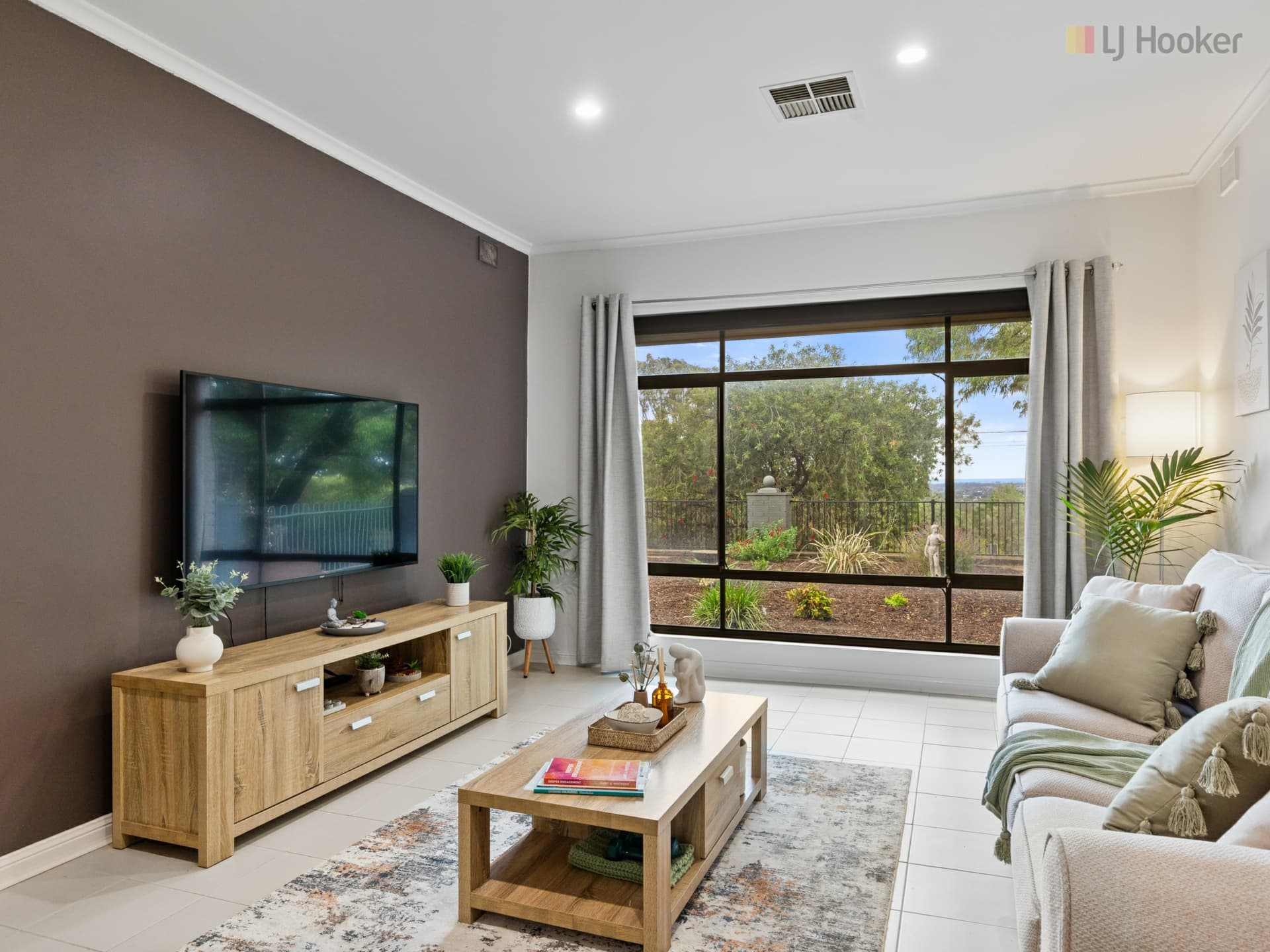 19 Beagle Terrace, Lynton, Lynton - Thumbnail 5