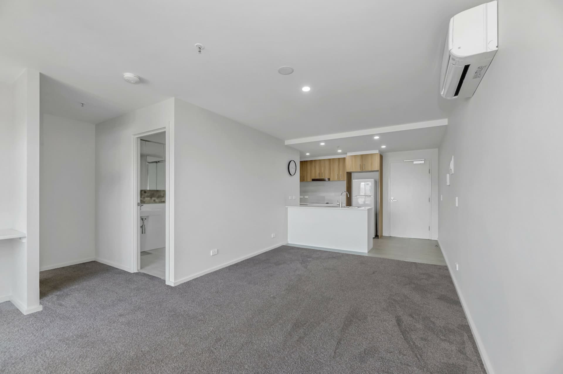 237/325 Anketell Street, Greenway, Greenway - Thumbnail 7