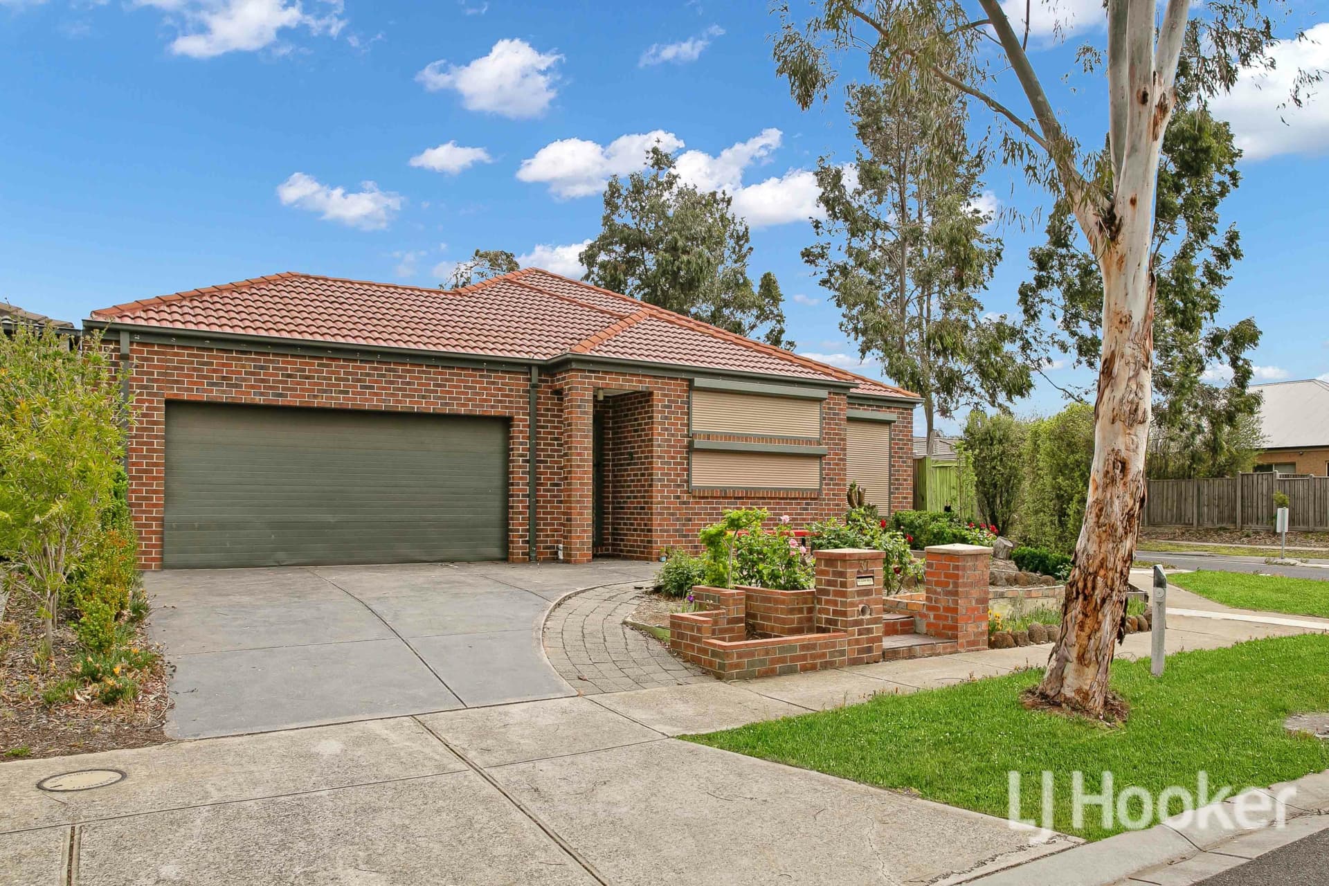 37 Bangalay Drive, Brookfield, Brookfield - Thumbnail 2