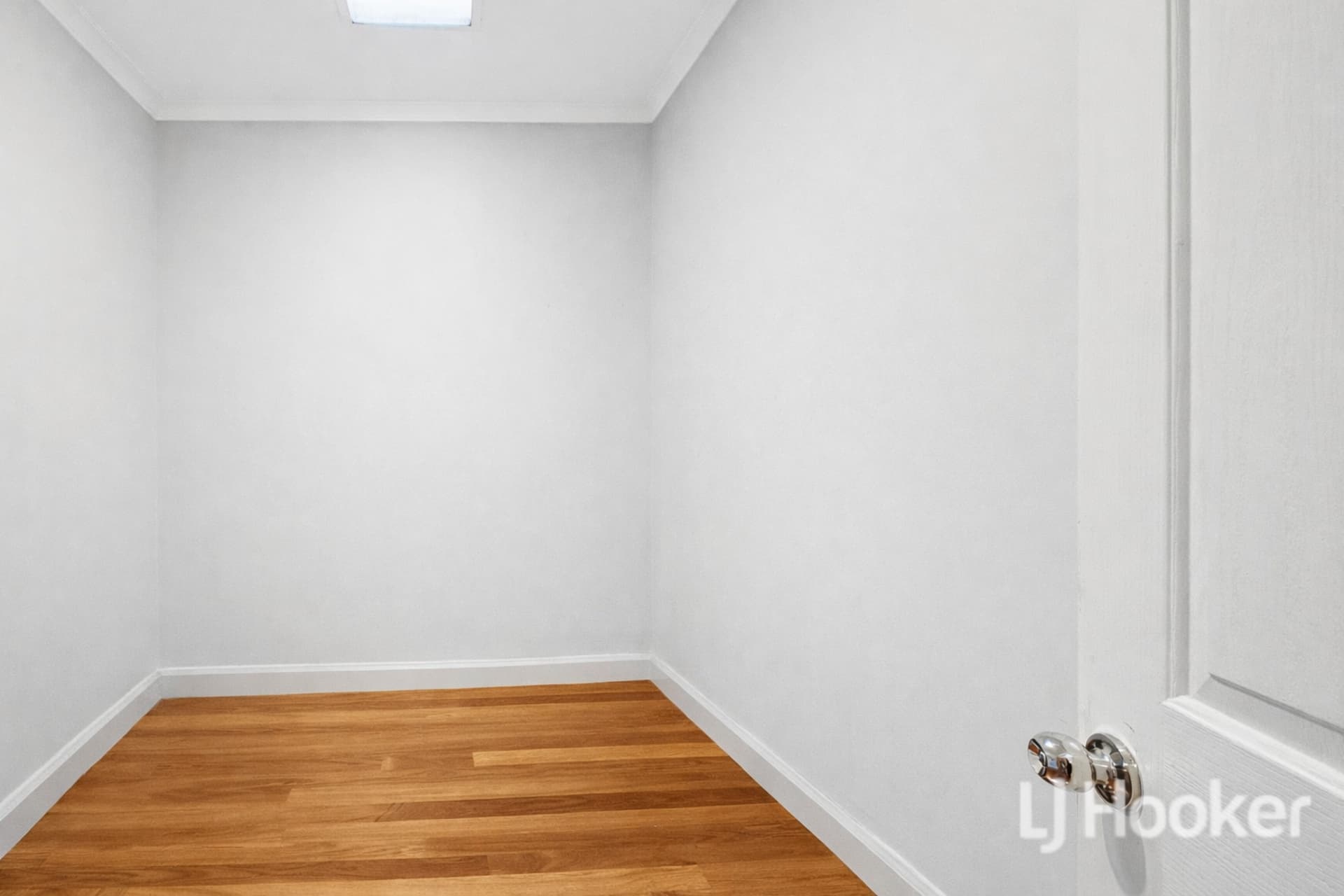 37 Bangalay Drive, Brookfield, Brookfield - Thumbnail 3