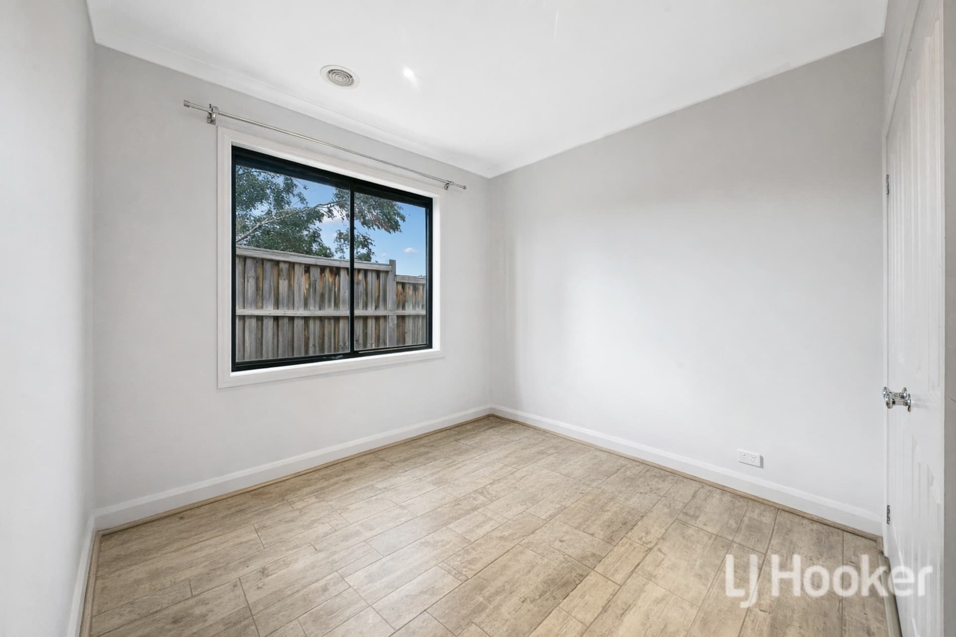 37 Bangalay Drive, Brookfield, Brookfield - Thumbnail 8