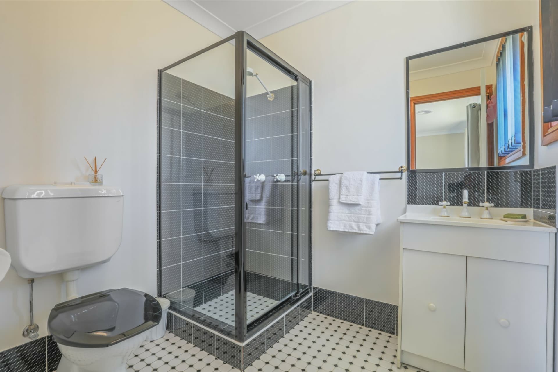 7 Pimpala Street, Marrangaroo, Marrangaroo - Thumbnail 5