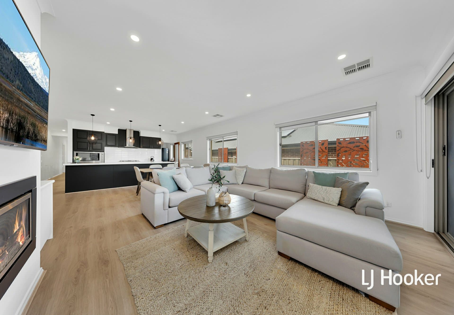15 Periwinkle Crescent, Wallan, Wallan - Thumbnail 5