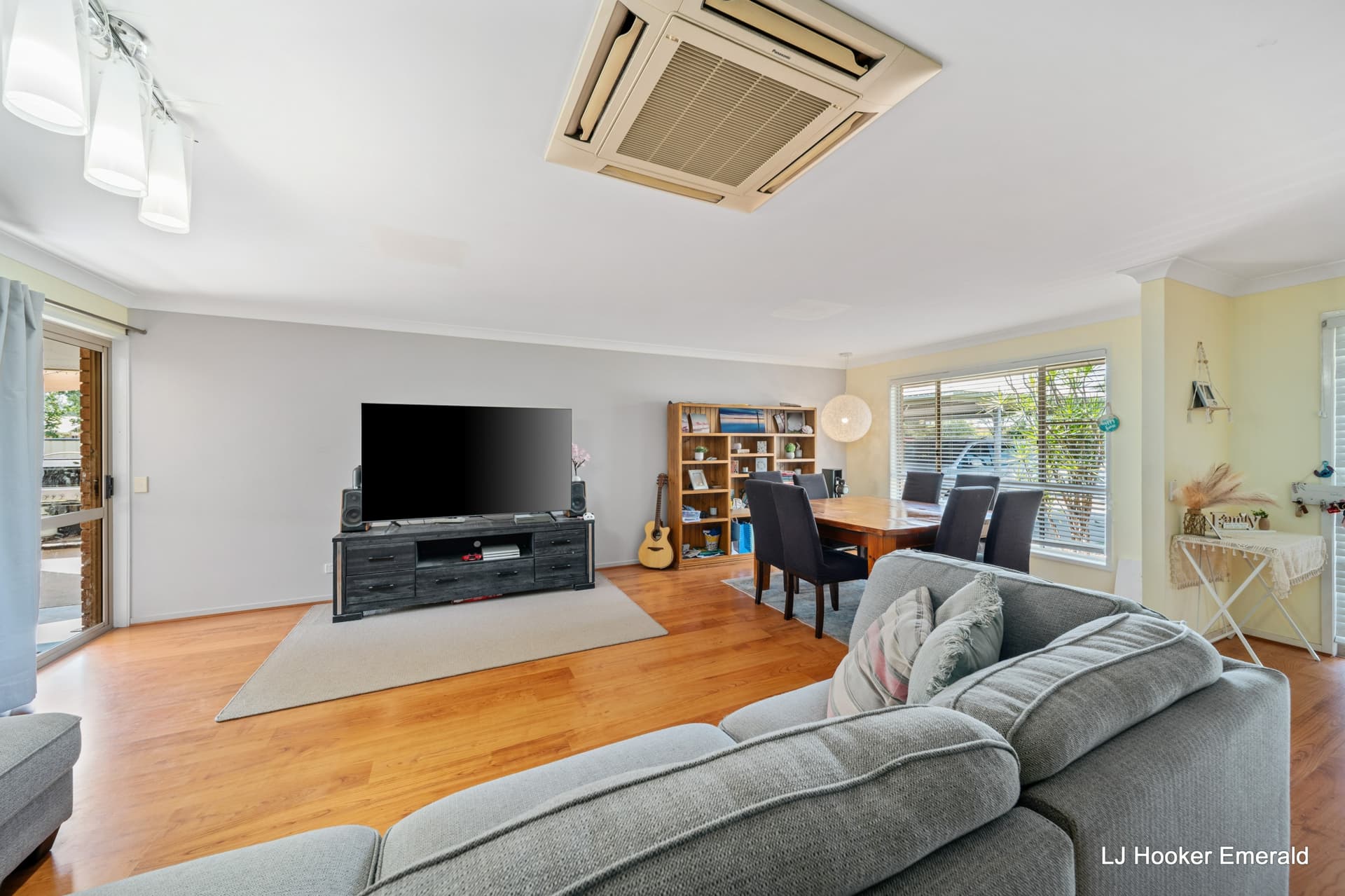 13 Cominos Place, Emerald, Emerald - Thumbnail 6