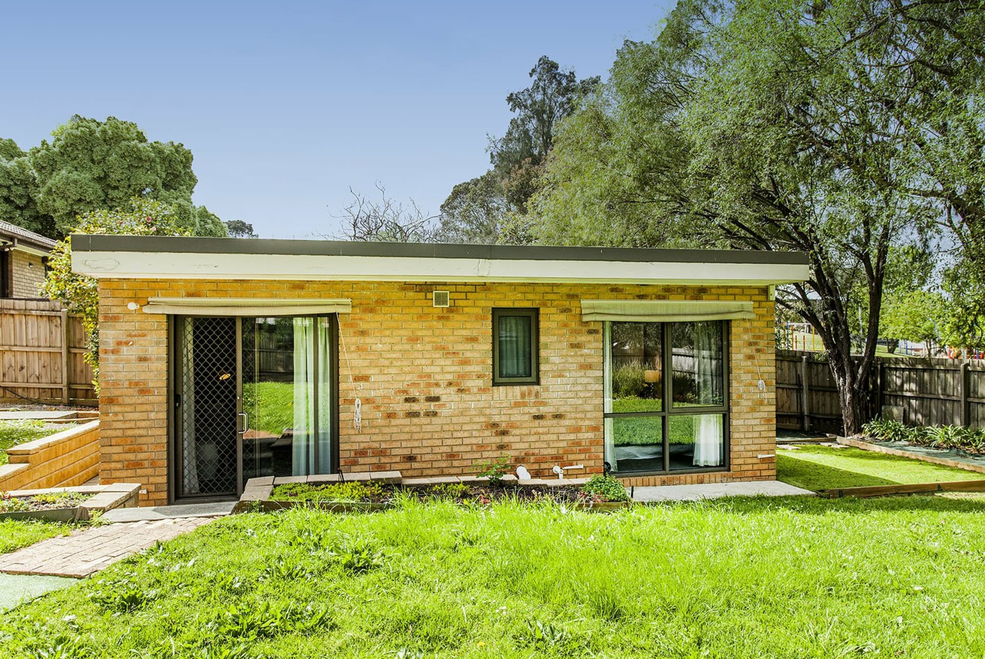 54 Churchill Drive, Mooroolbark, Mooroolbark - Thumbnail 4