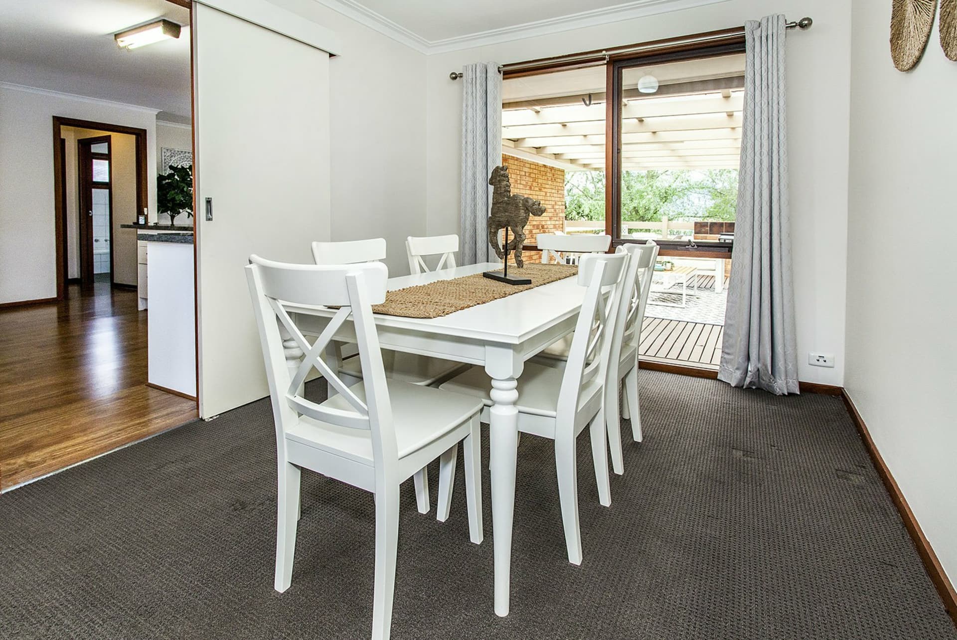 54 Churchill Drive, Mooroolbark, Mooroolbark - Thumbnail 6