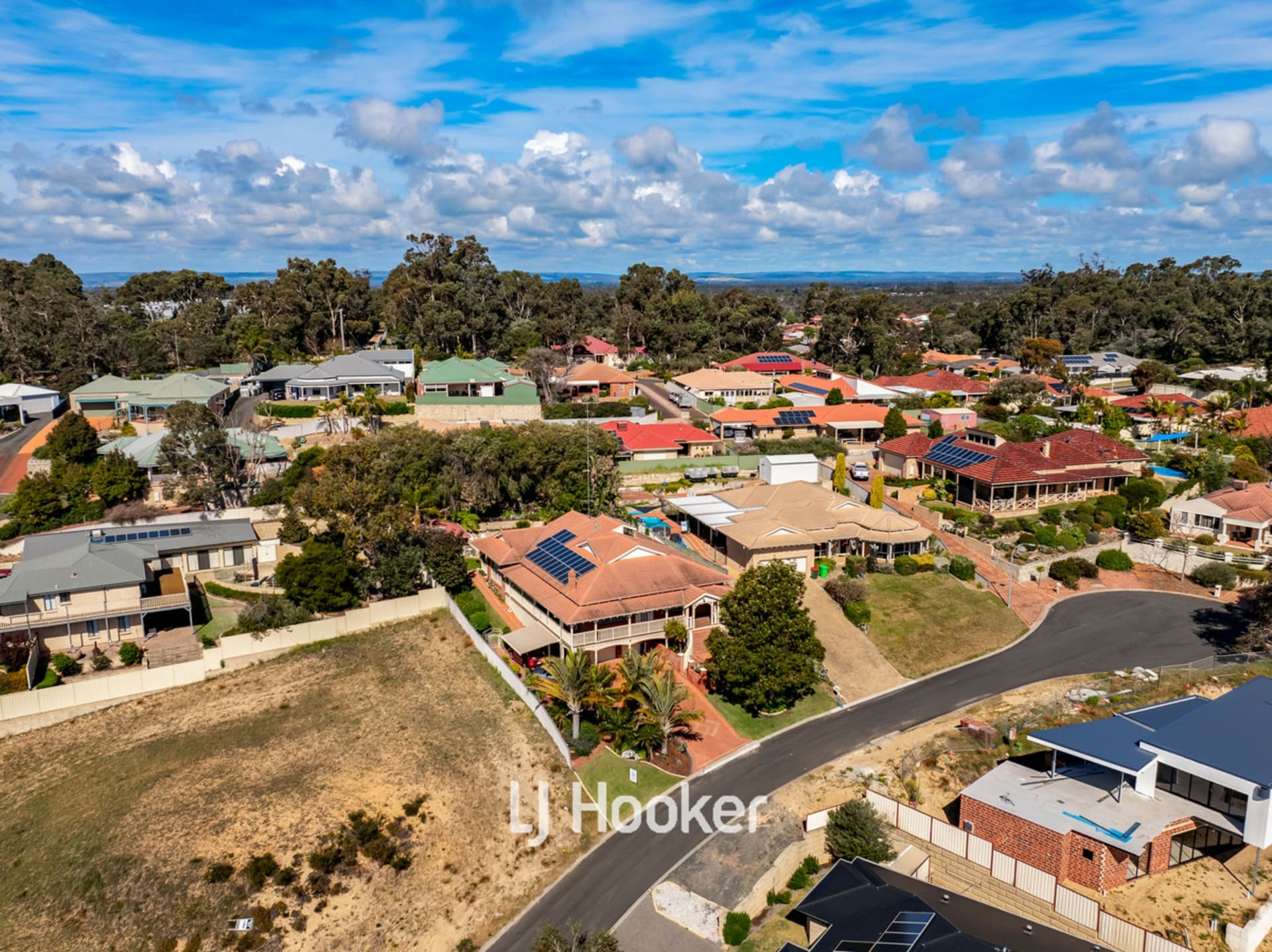 1 Balliol Court, College Grove, College Grove - Image 1