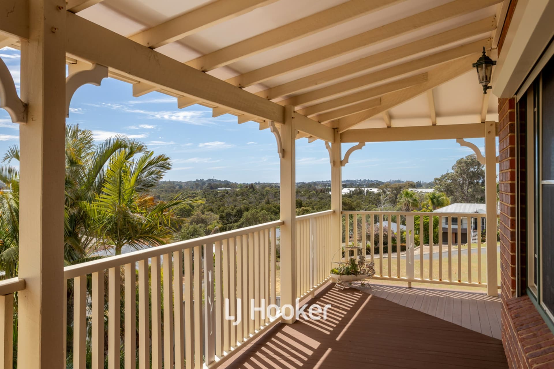 1 Balliol Court, College Grove, College Grove - Thumbnail 5