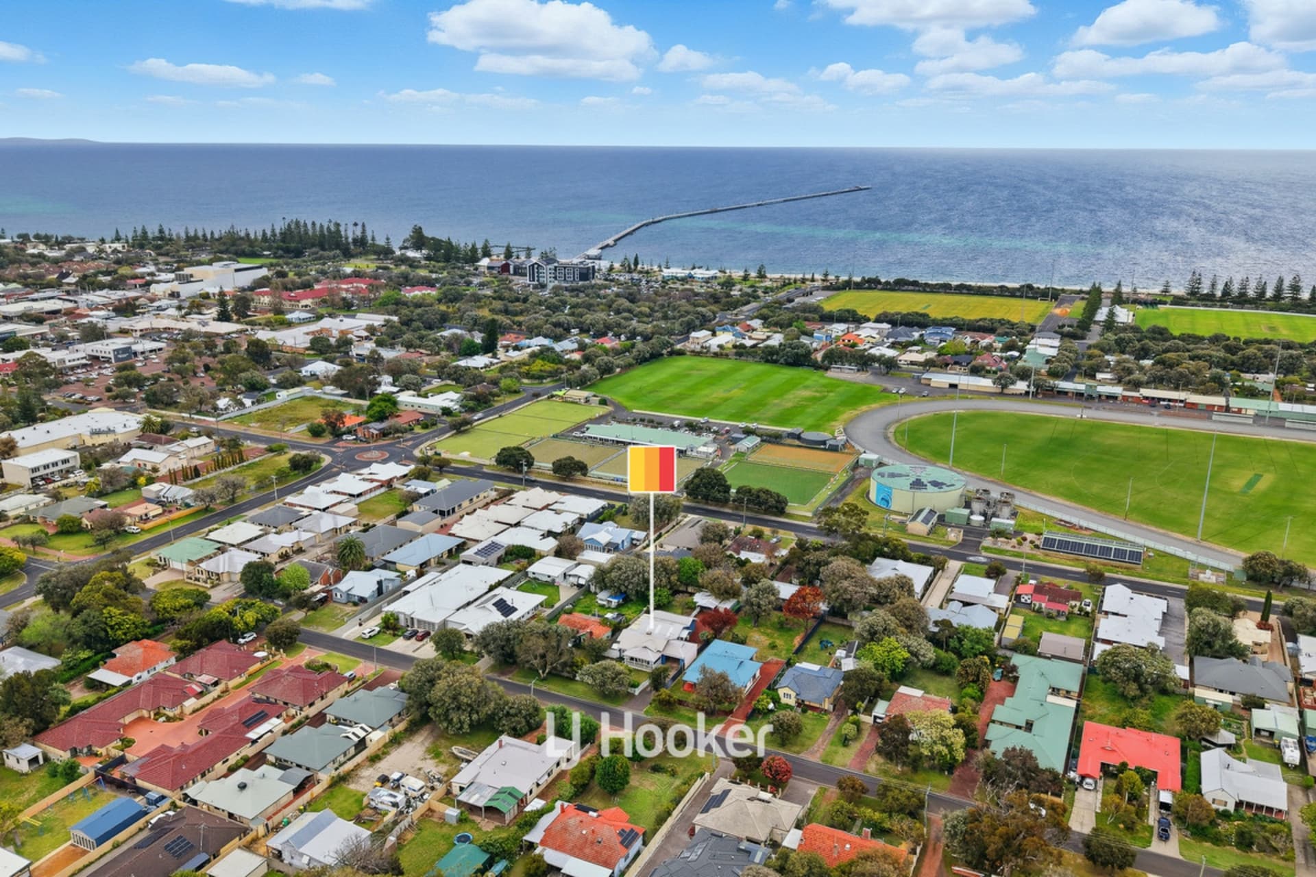 29 Fairbairn Road, Busselton, Busselton - Thumbnail 2