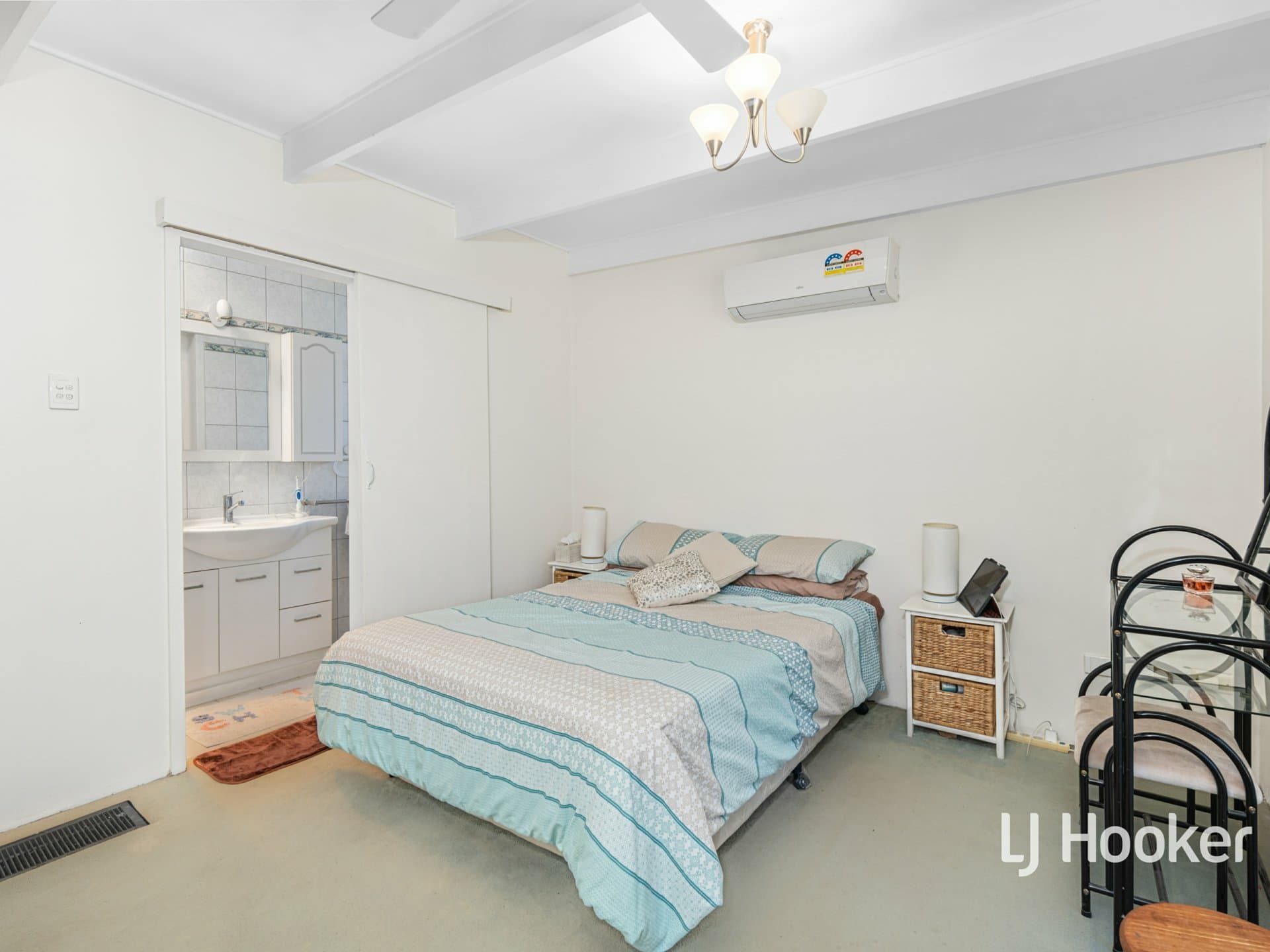 3 Dixon Road, Braitling, Braitling - Thumbnail 5