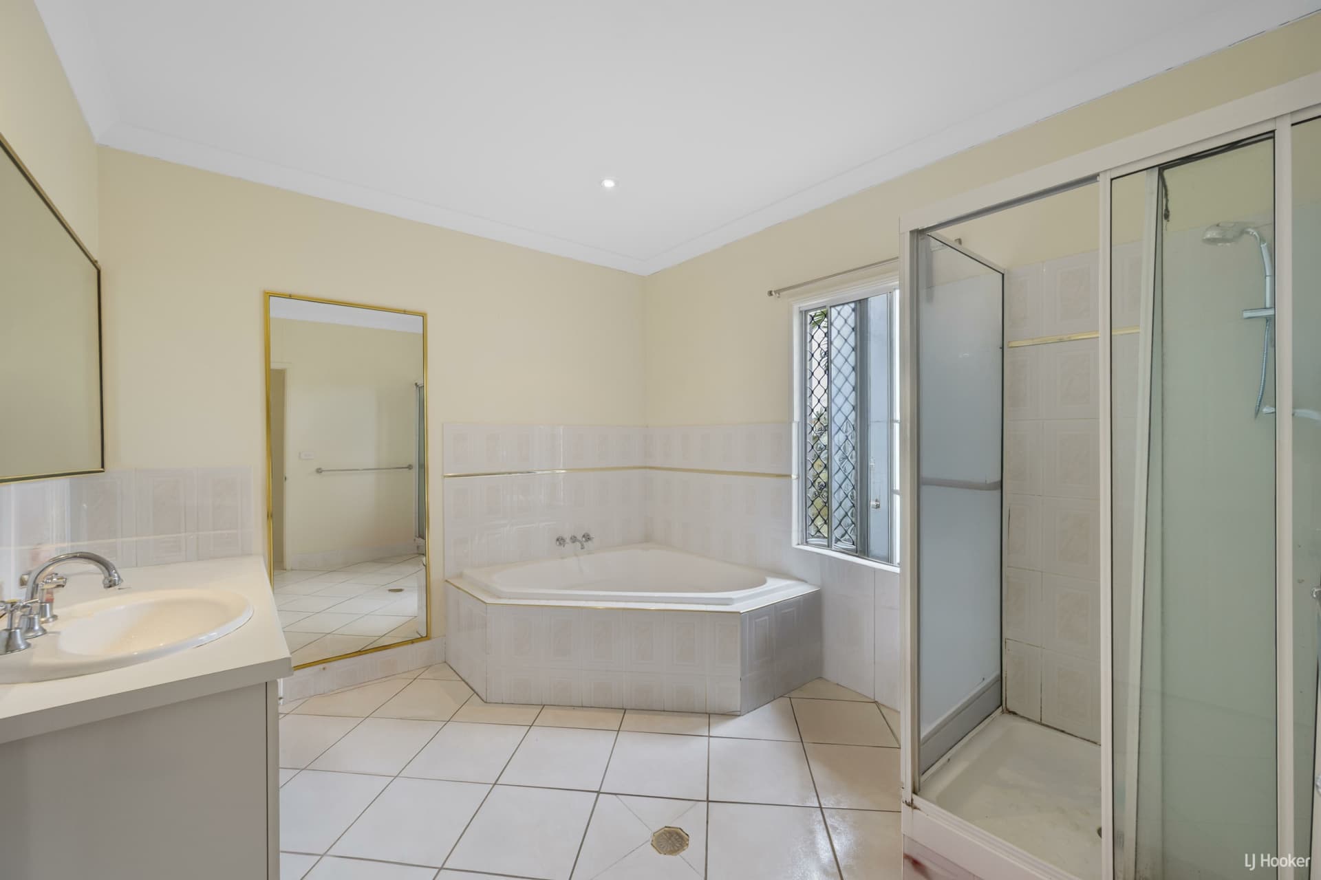 1 Musa Court, Annandale, Annandale - Thumbnail 5