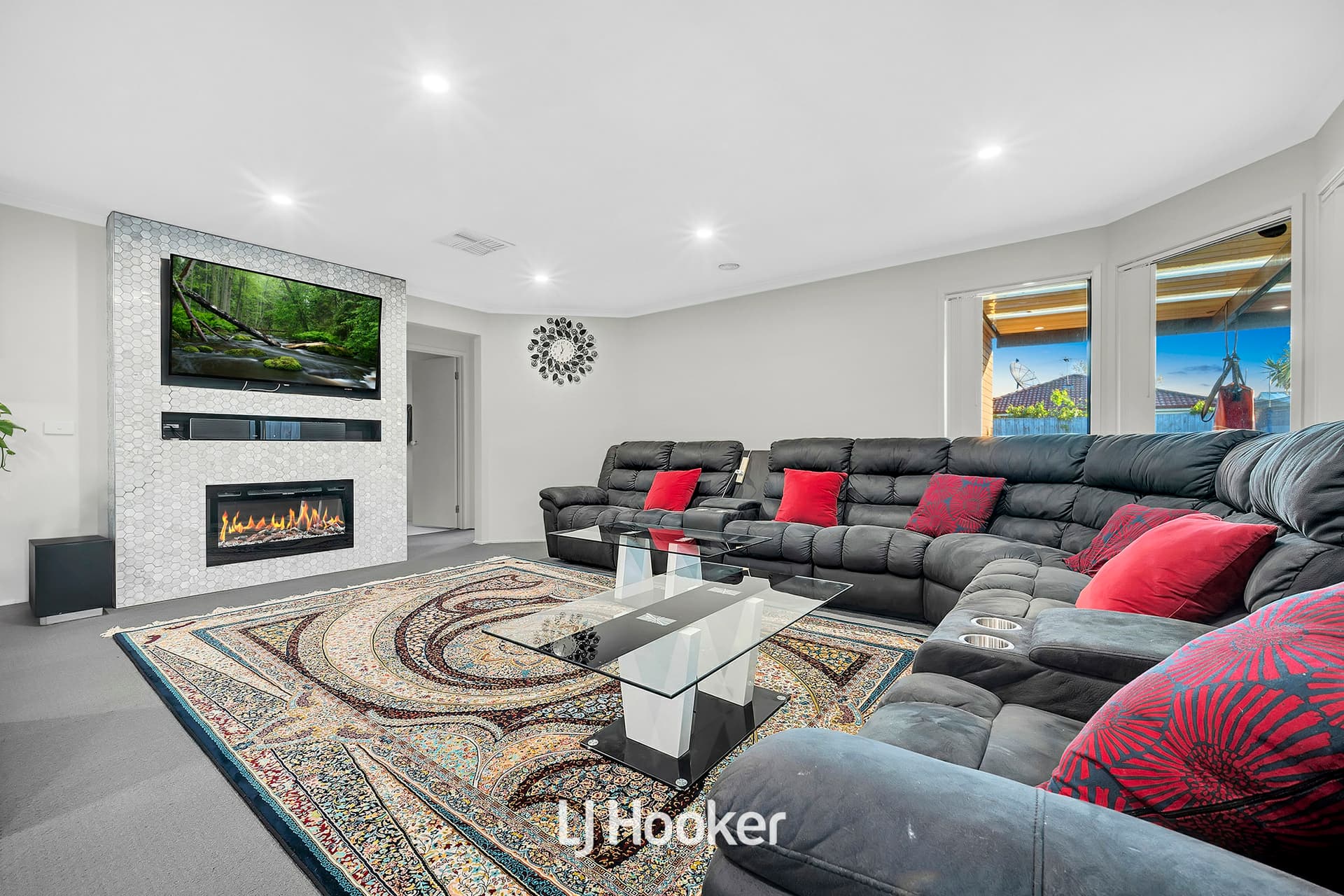 13 Chisholm Crescent, Narre Warren South, Narre Warren South - Thumbnail 3