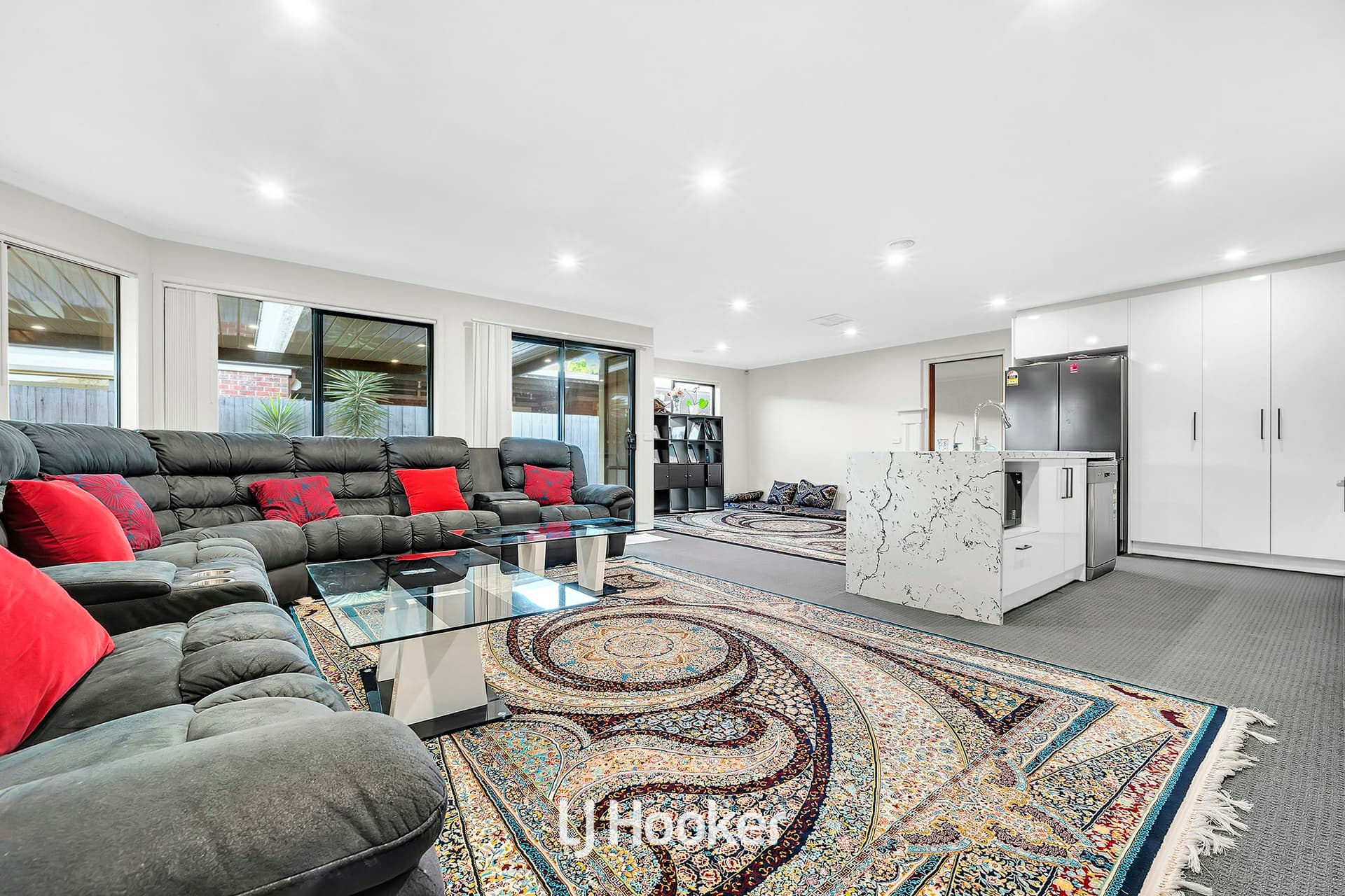13 Chisholm Crescent, Narre Warren South, Narre Warren South - Thumbnail 4