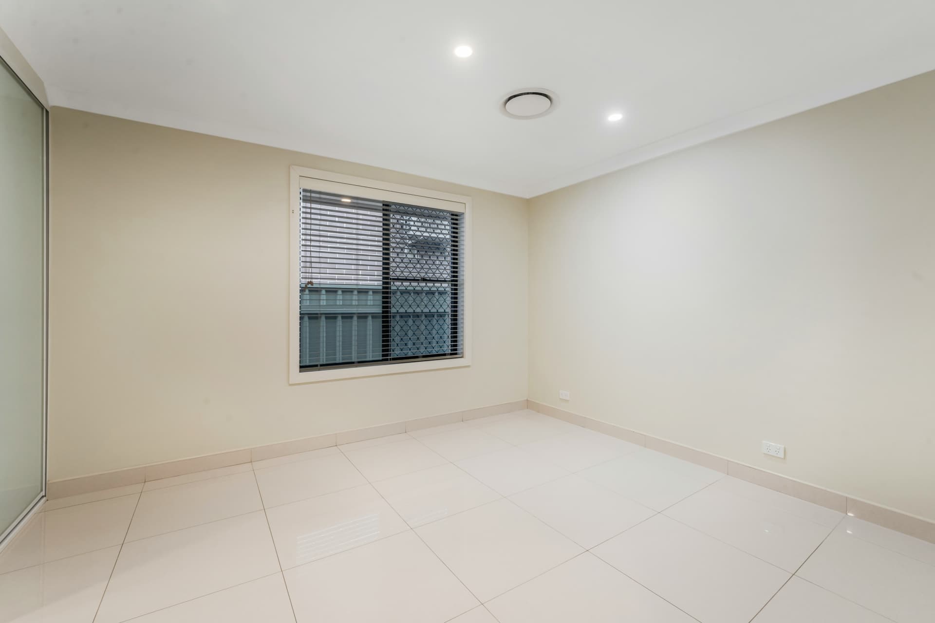 70 Neville Street, Bass Hill, Bass Hill - Thumbnail 8