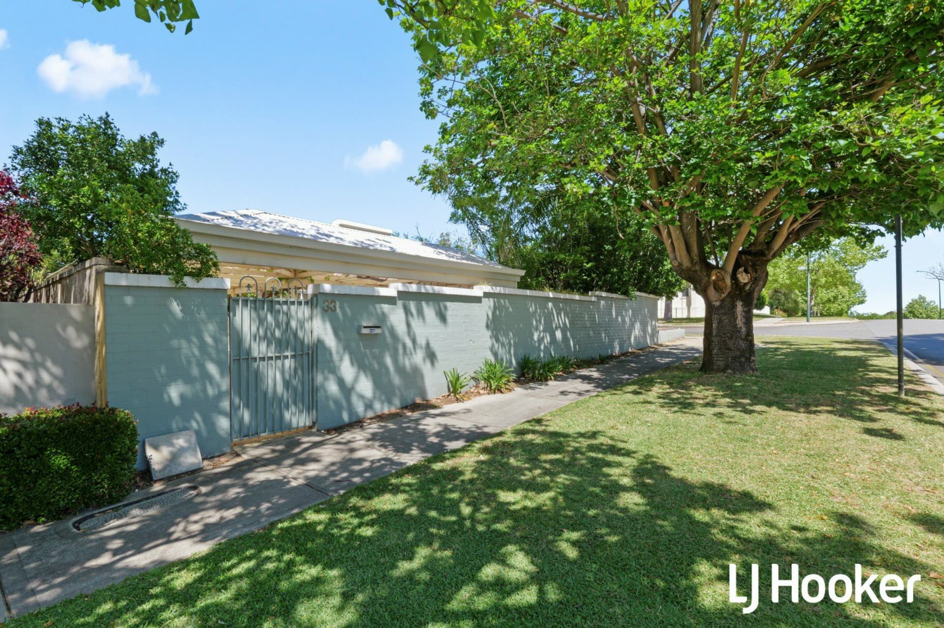 33 Karoo Street, South Perth, South Perth - Thumbnail 3