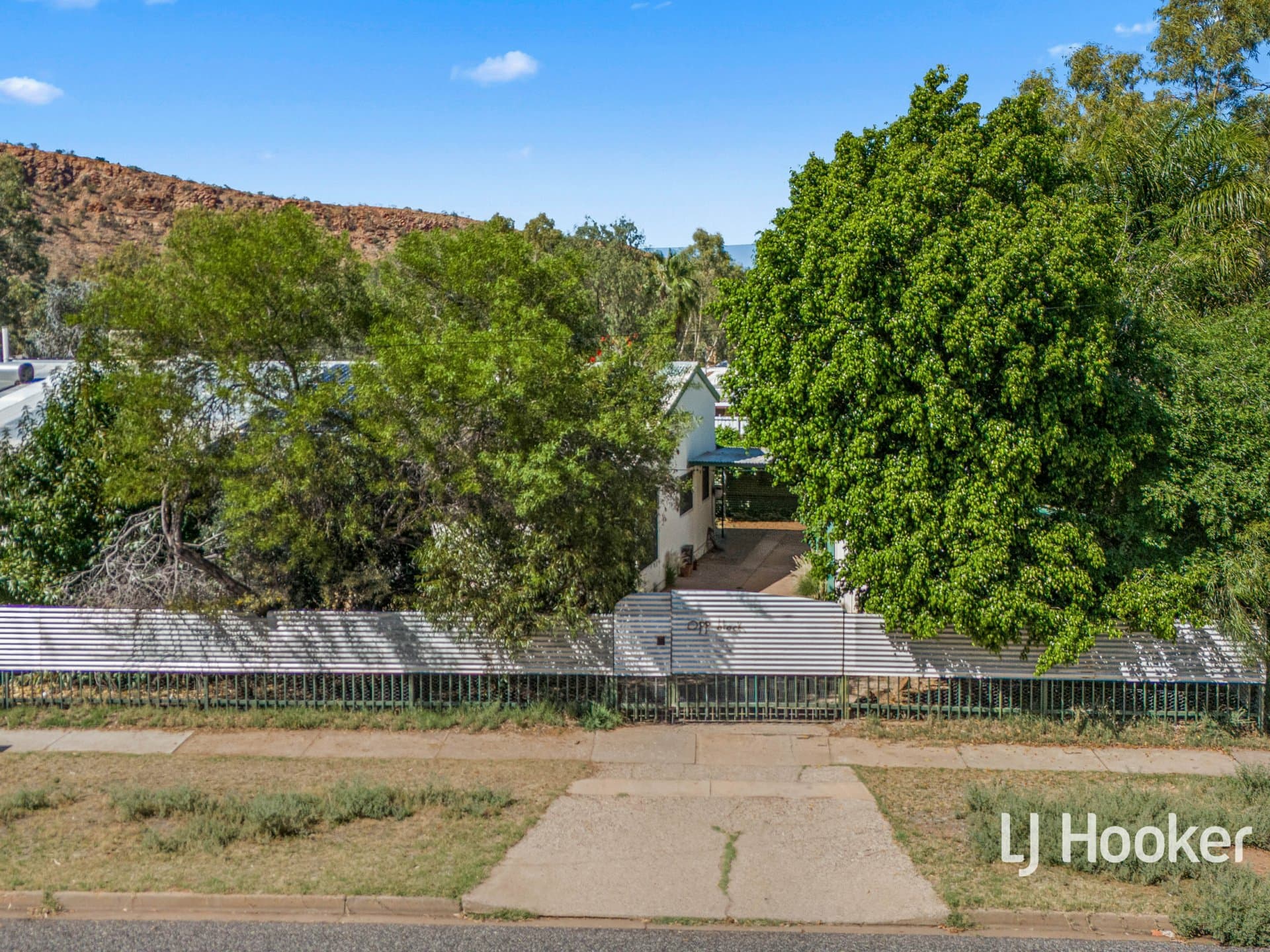 2/72 Gap Road, The Gap, The Gap - Image 1