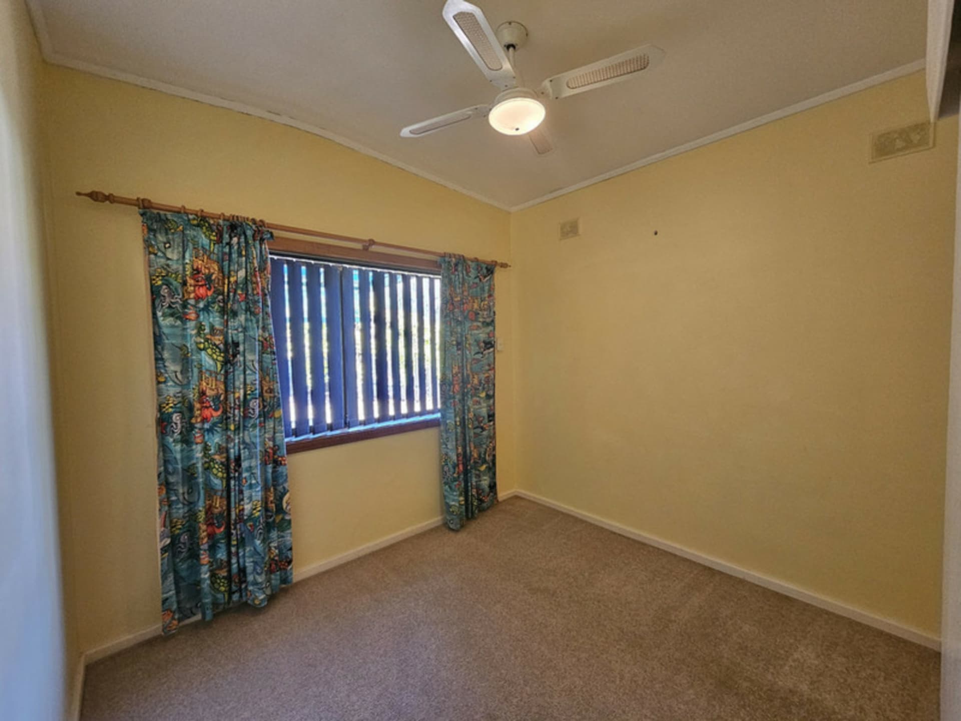 11 Rhus Avenue, Elizabeth Vale, Elizabeth Vale - Thumbnail 8