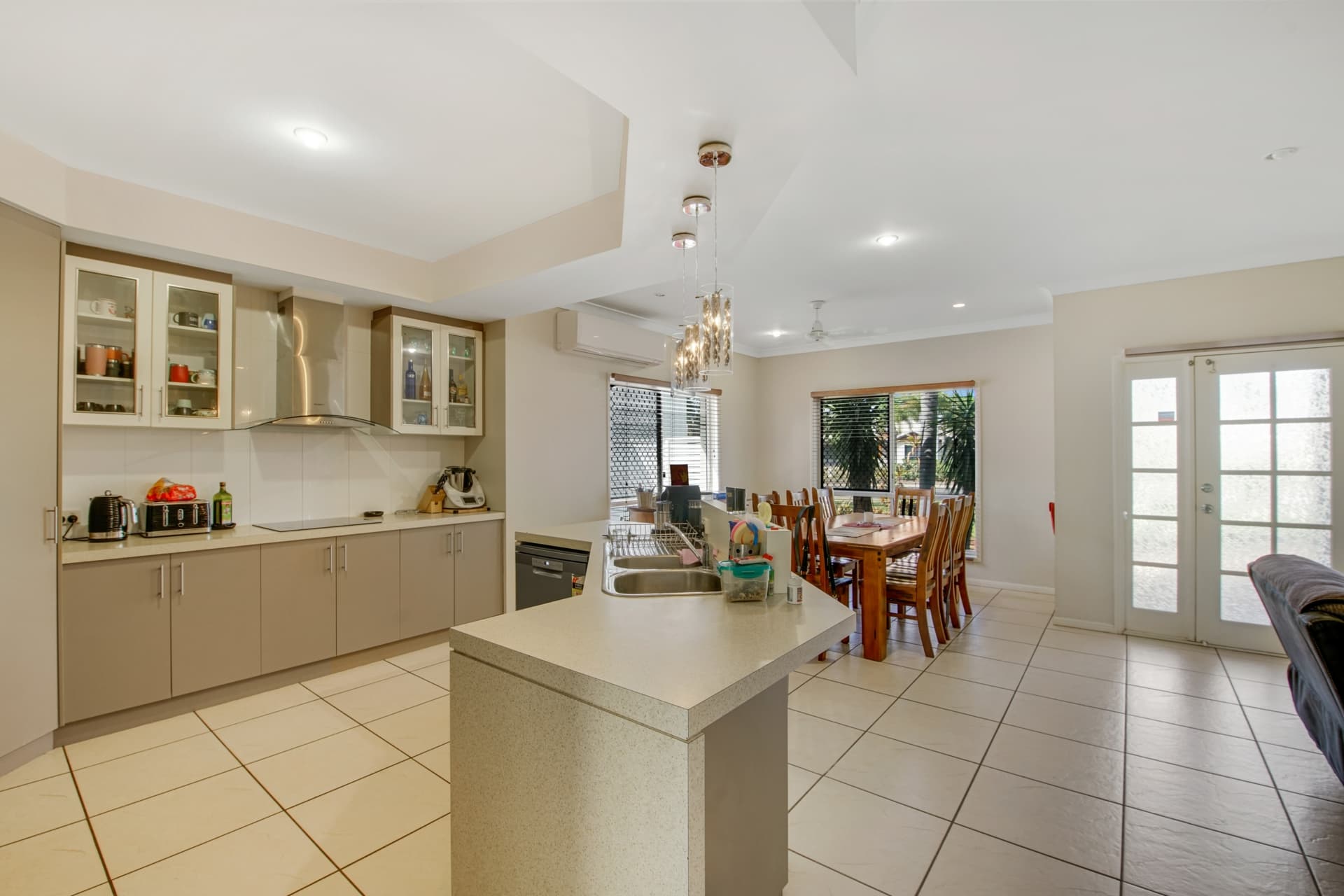 92 Clements Street, Moranbah, Moranbah - Thumbnail 4