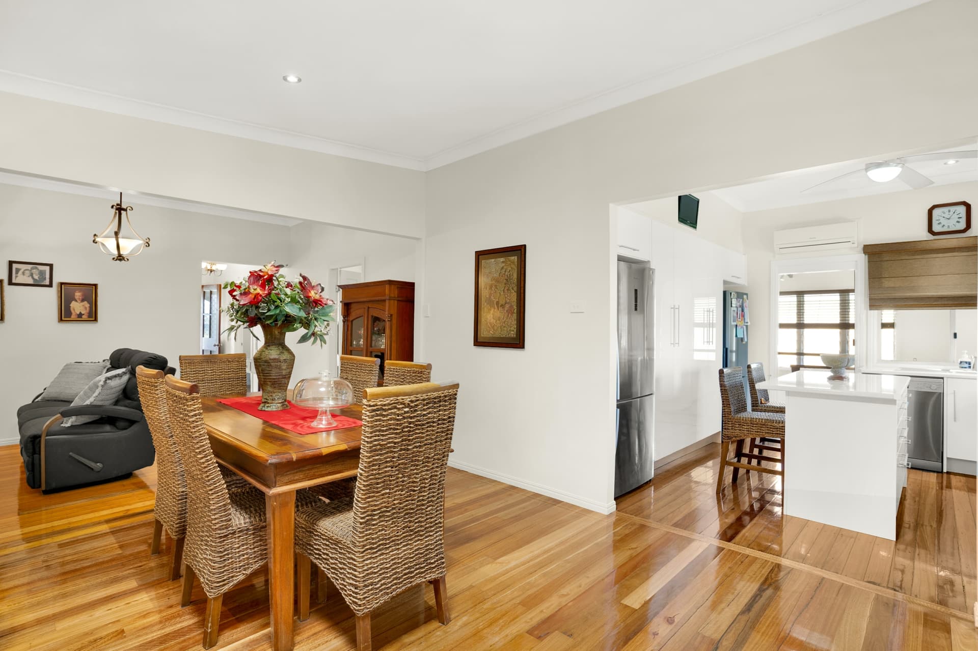 8 Cedar Street, Woodburn, Woodburn - Thumbnail 2