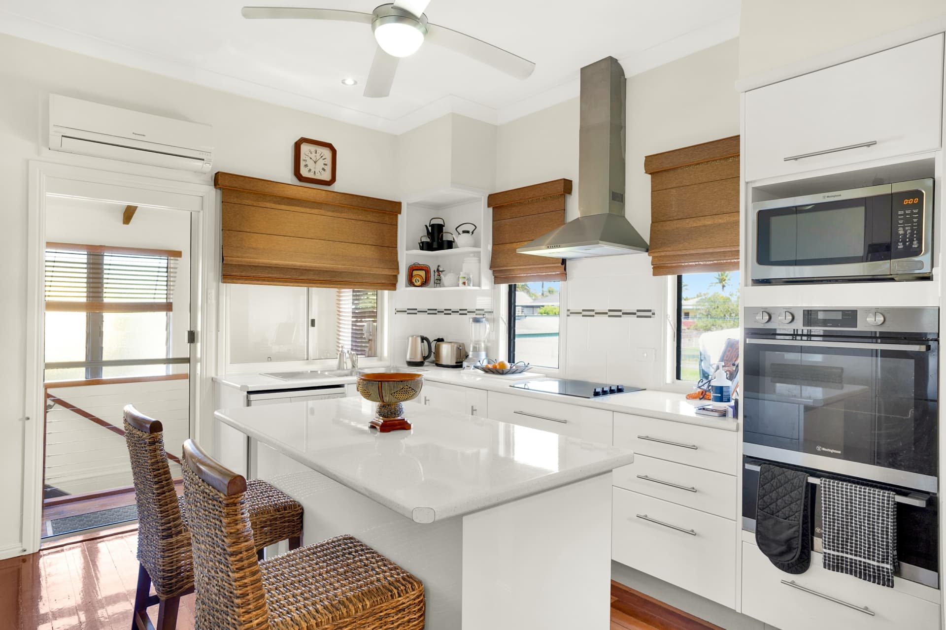8 Cedar Street, Woodburn, Woodburn - Thumbnail 4