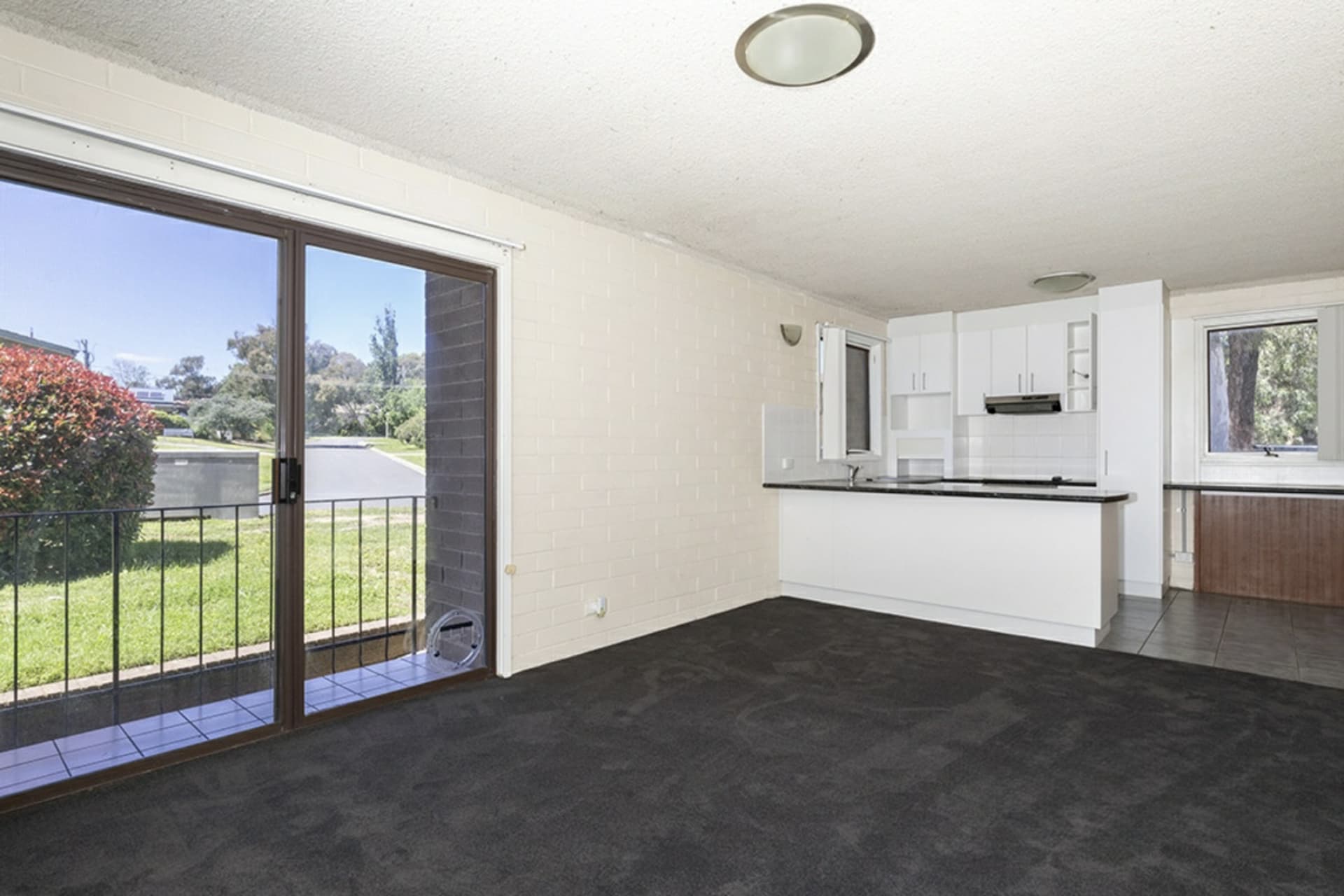 1/4 Keith Street, Scullin, Scullin - Thumbnail 3