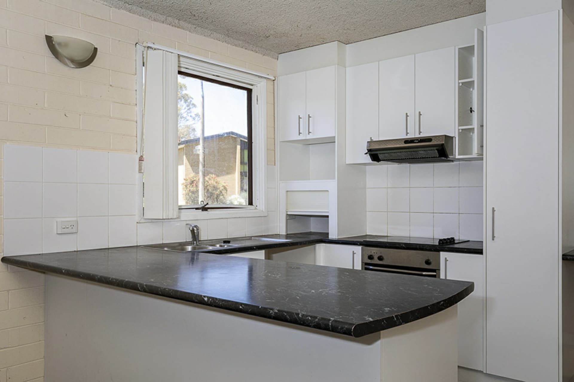 1/4 Keith Street, Scullin, Scullin - Thumbnail 5