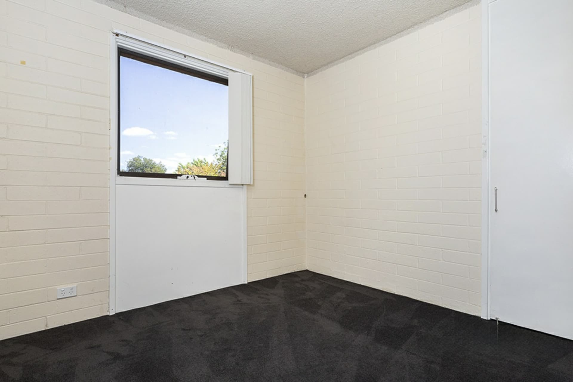 1/4 Keith Street, Scullin, Scullin - Thumbnail 8