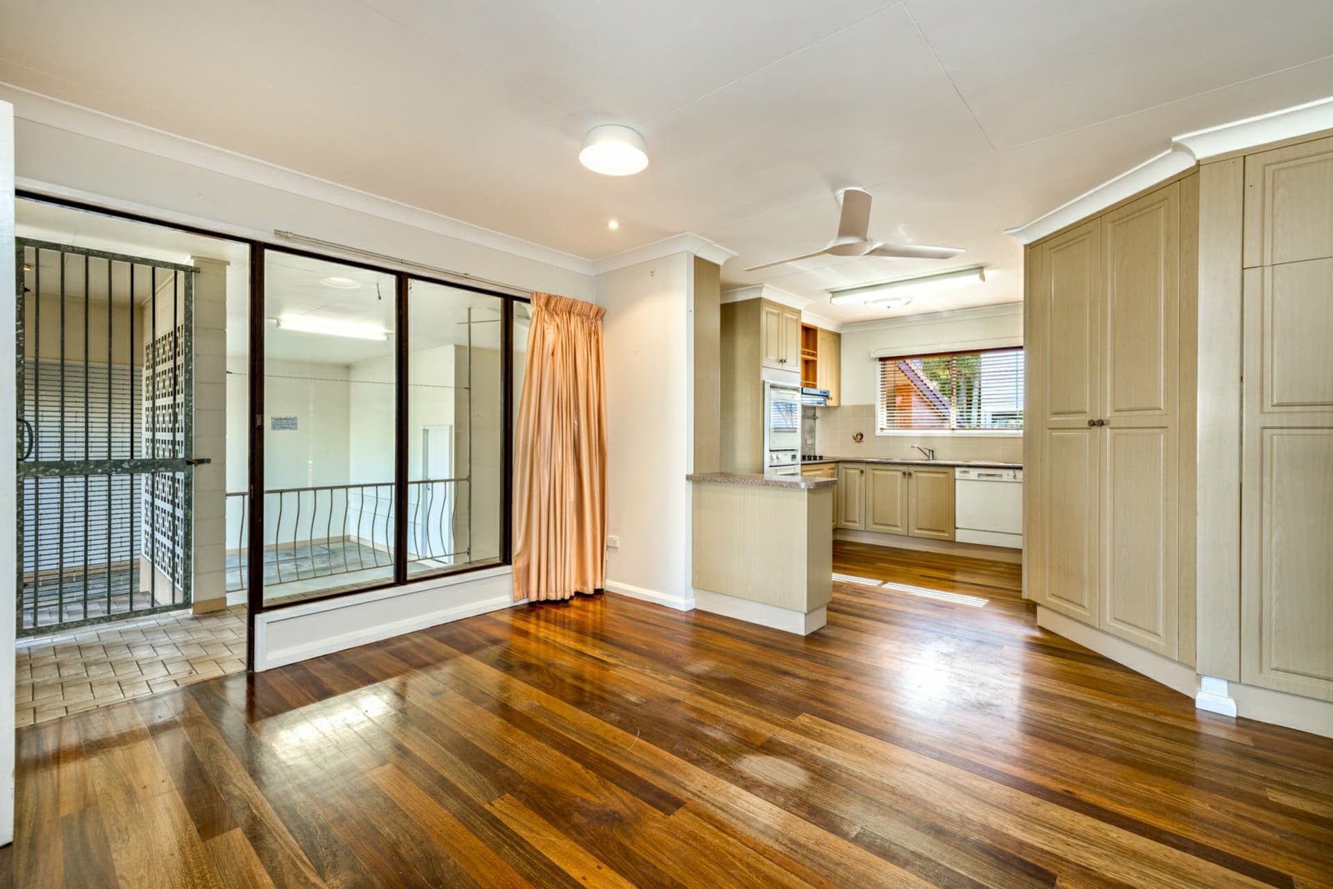 7-13 Cassia Street, Edge Hill, Edge Hill - Thumbnail 4